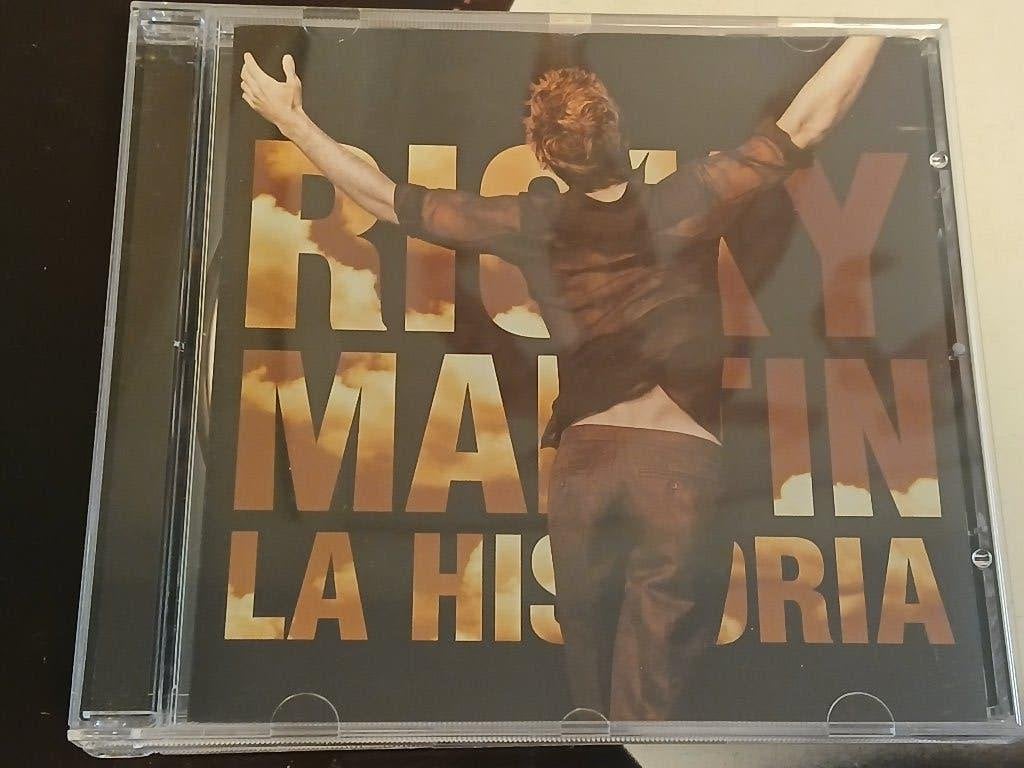 cd RICKY MARTIN - La Historia (greatest hits), Ophalen of Verzenden, Zo goed als nieuw