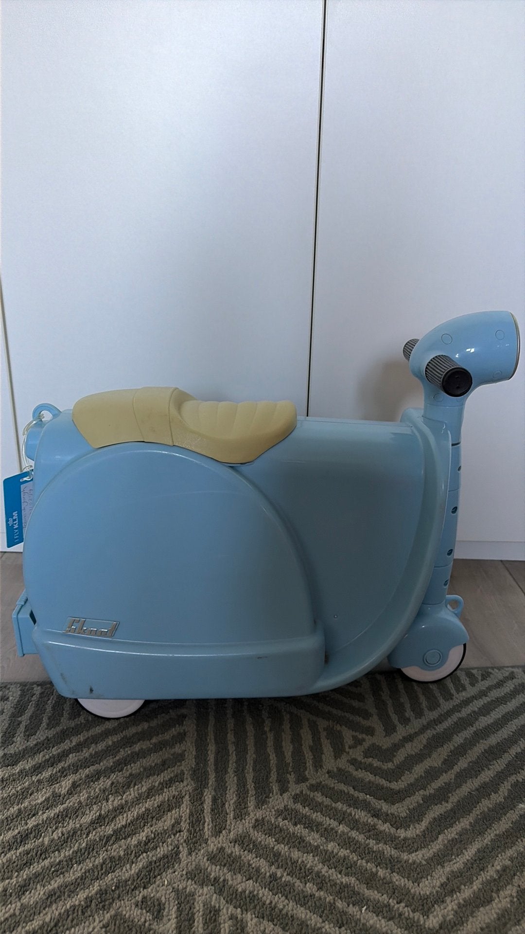 Skoot kinderkoffer, Ophalen, Hard kunststof, Minder dan 50 cm, Zo goed als nieuw