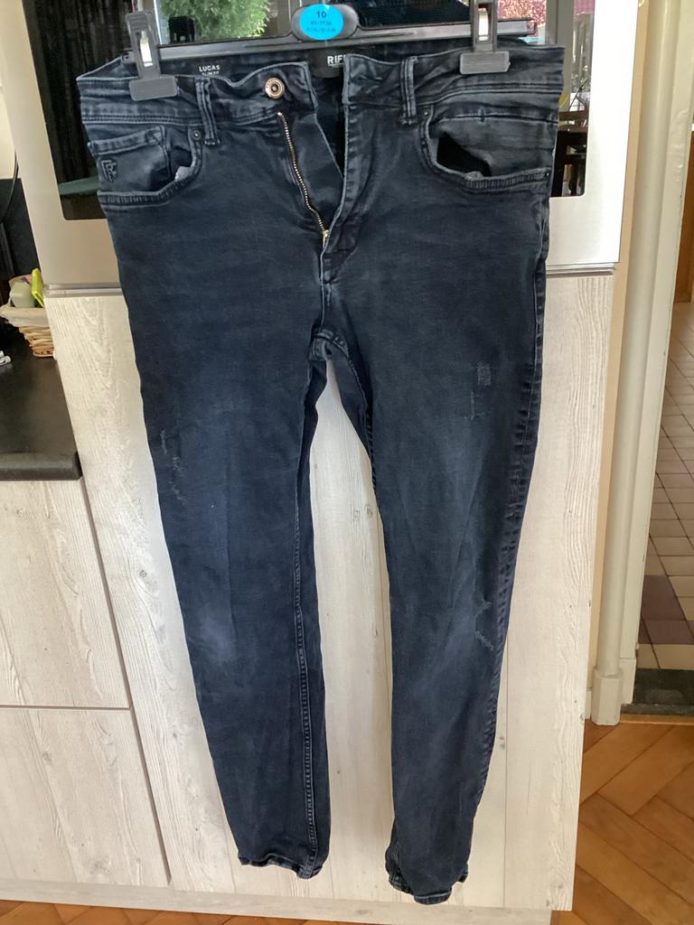 Refill Spijkerbroek - Maat W32 - Zo goed als nieuw, Ophalen of Verzenden, Zo goed als nieuw, W32 (confectie 46) of kleiner