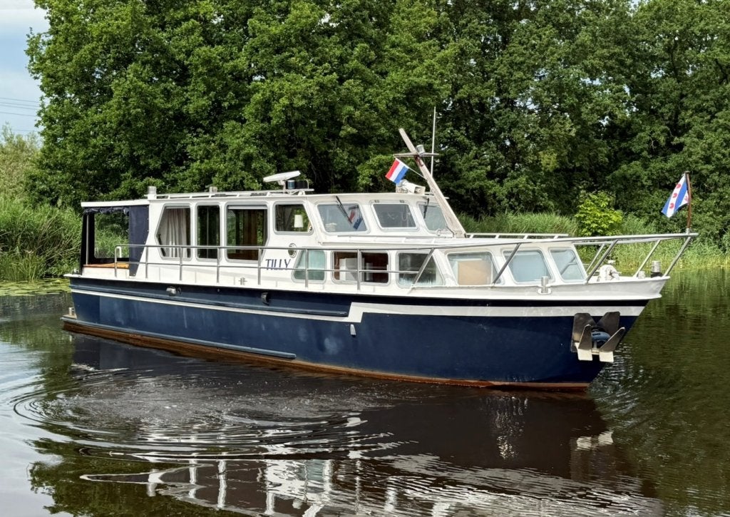 Succes 1200 Salon, Staal, Overige merken, Gebruikt, Binnenboordmotor