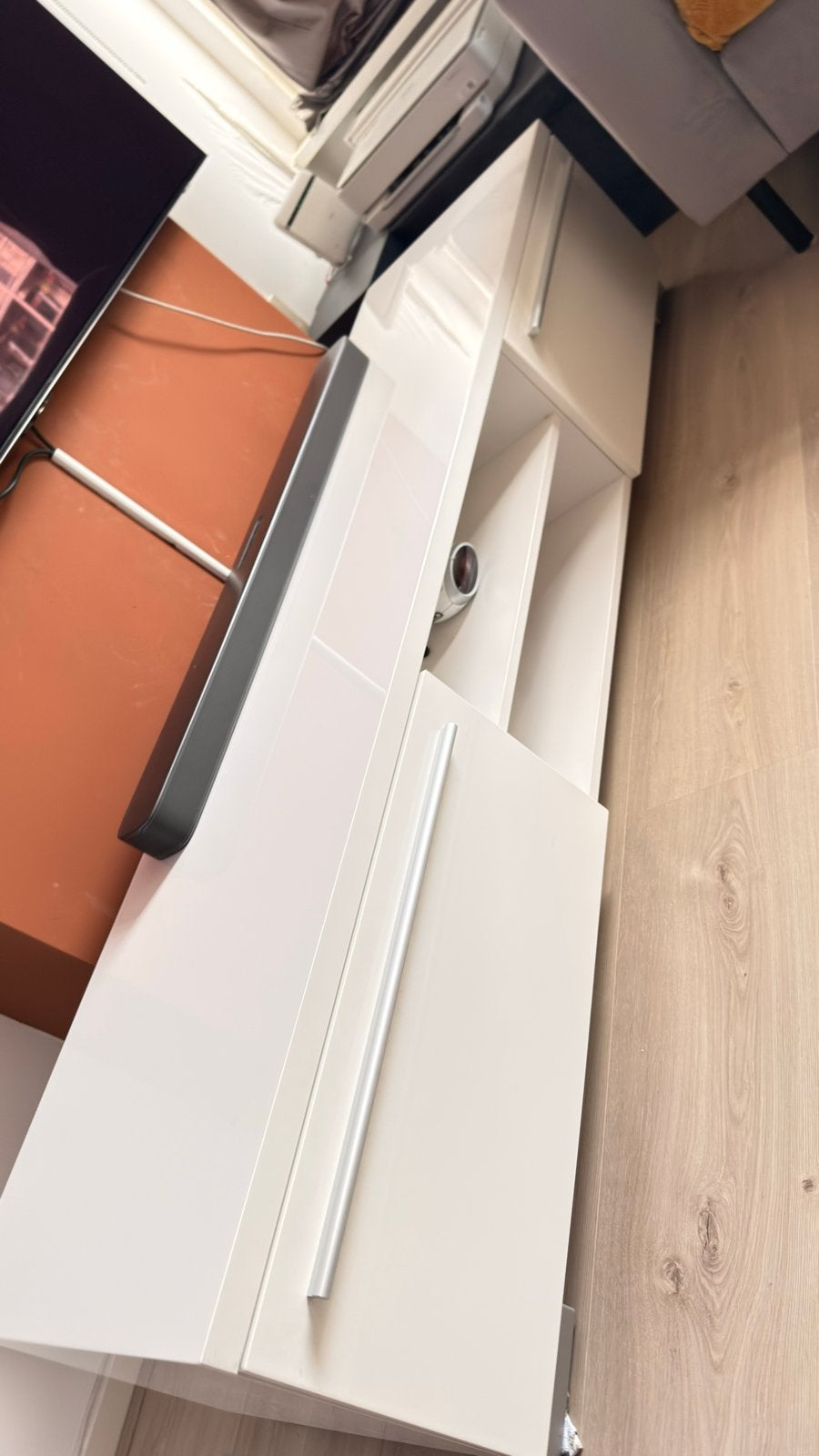 Witte TV meubel en salontafel set, Kunststof, 150 tot 200 cm, Ophalen of Verzenden, Zo goed als nieuw