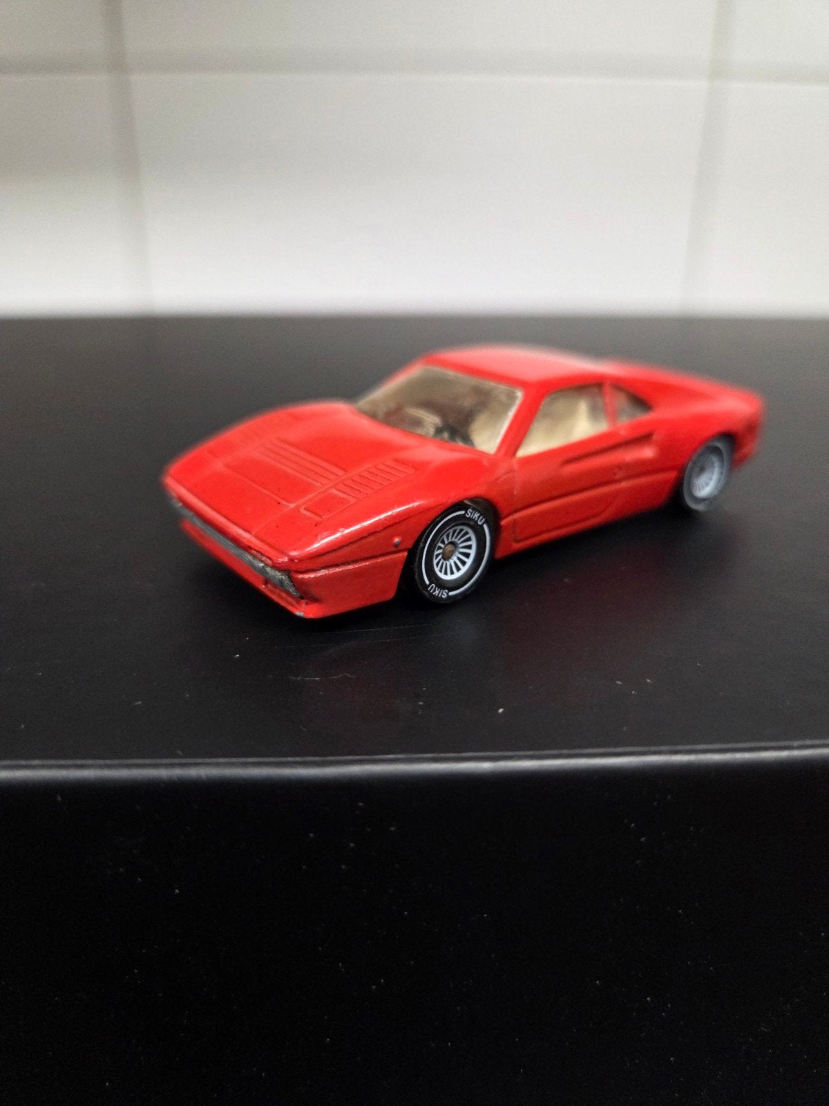 Ferrari GTO Siku, Ophalen, Auto