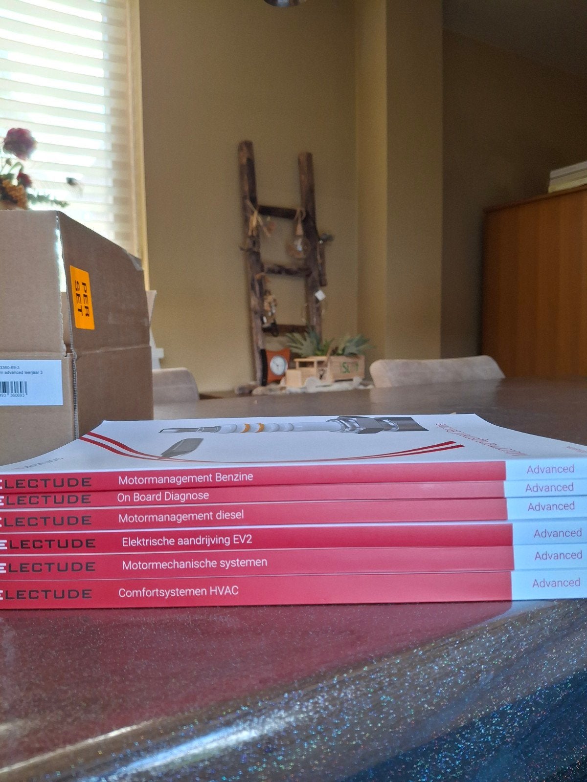 Electude autotechniek niveau 3 leerjaar 3 NIEUW!!, Boeken, Schoolboeken, Ophalen of Verzenden, Nieuw, Overige niveaus, Overige vakken