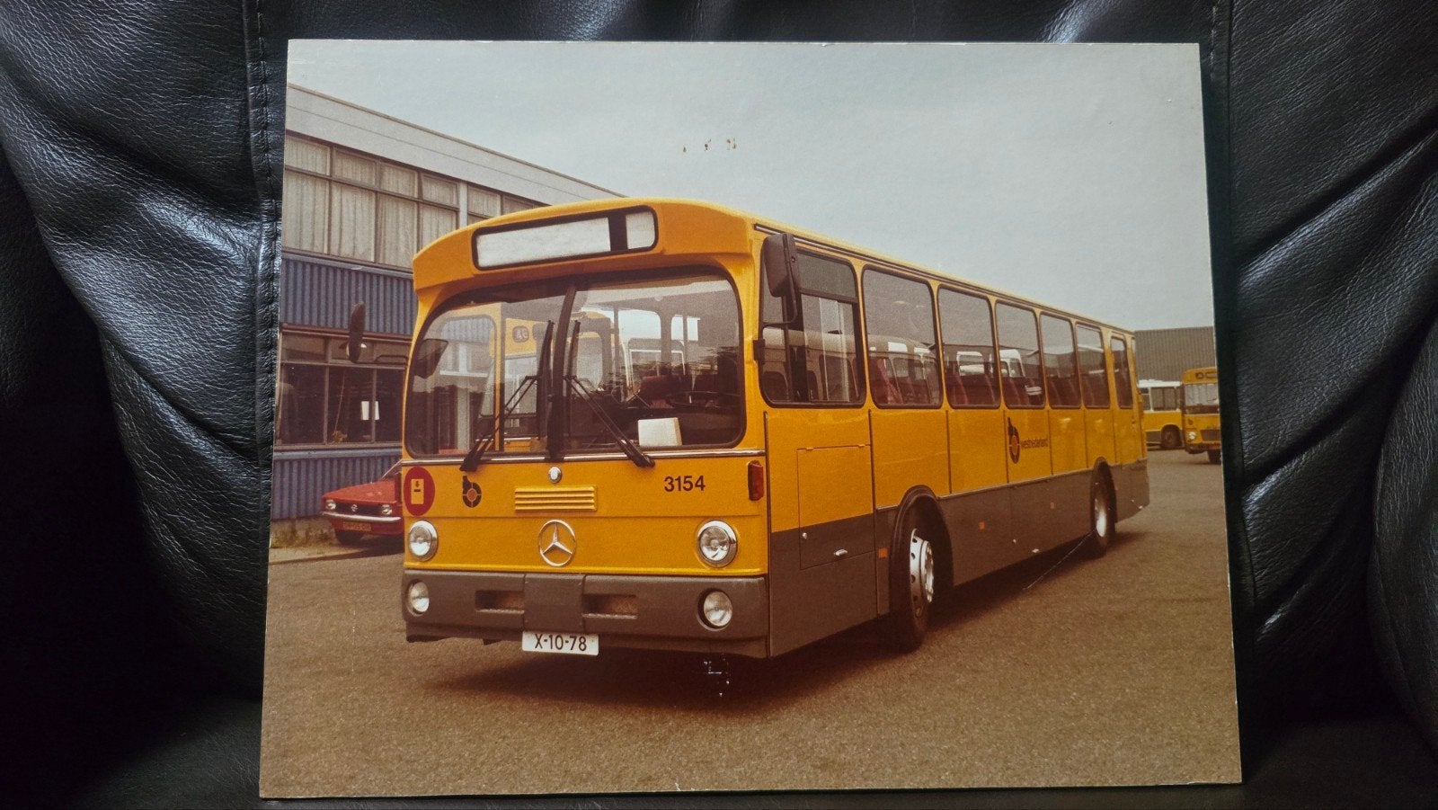 foto op paneel  van een Mercedes-Benz bus, nummer 3154, Ophalen of Verzenden, Gebruikt