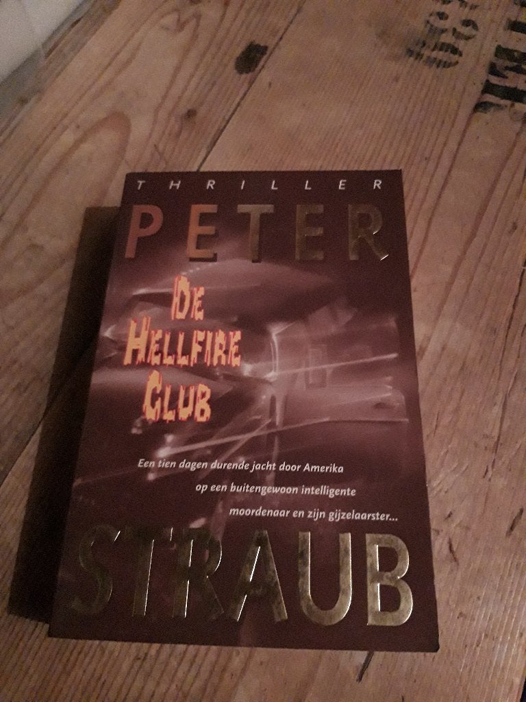 De HellFire Club, Ophalen of Verzenden, Zo goed als nieuw, Peter Straub