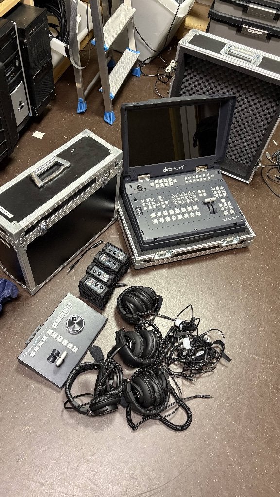 Compleet Livestream set - Datavideo HS2200 en extra's, Ophalen, Gebruikt, Video