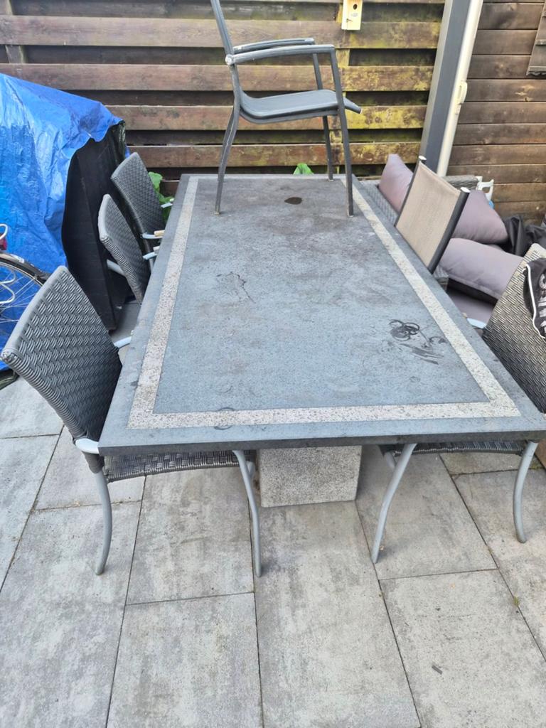 Zware natuurstenen tafel 2.20m x 1.00m(4 stoelen in overleg), Ophalen, Gebruikt, Rechthoekig, Overige materialen
