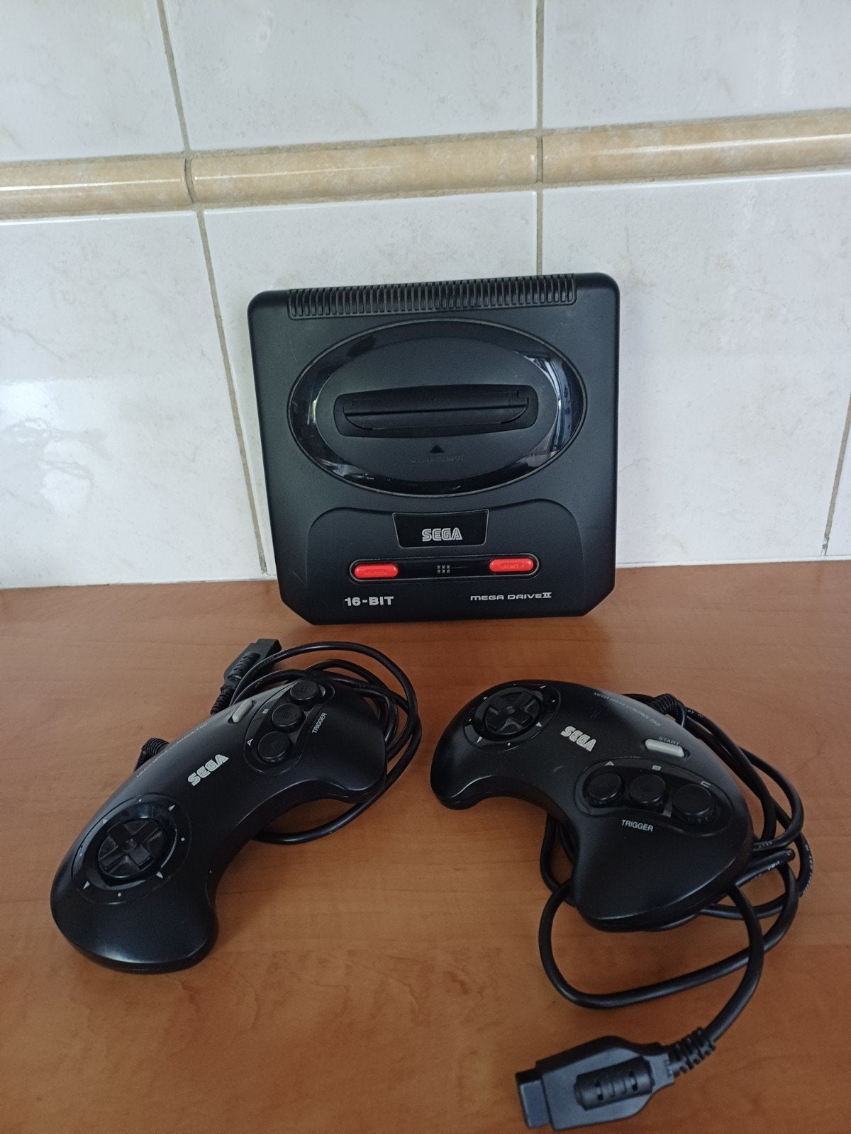 Sega spelcomputer, Spelcomputers en Games, Ophalen of Verzenden, Gebruikt, Met 2 controllers, Mega Drive