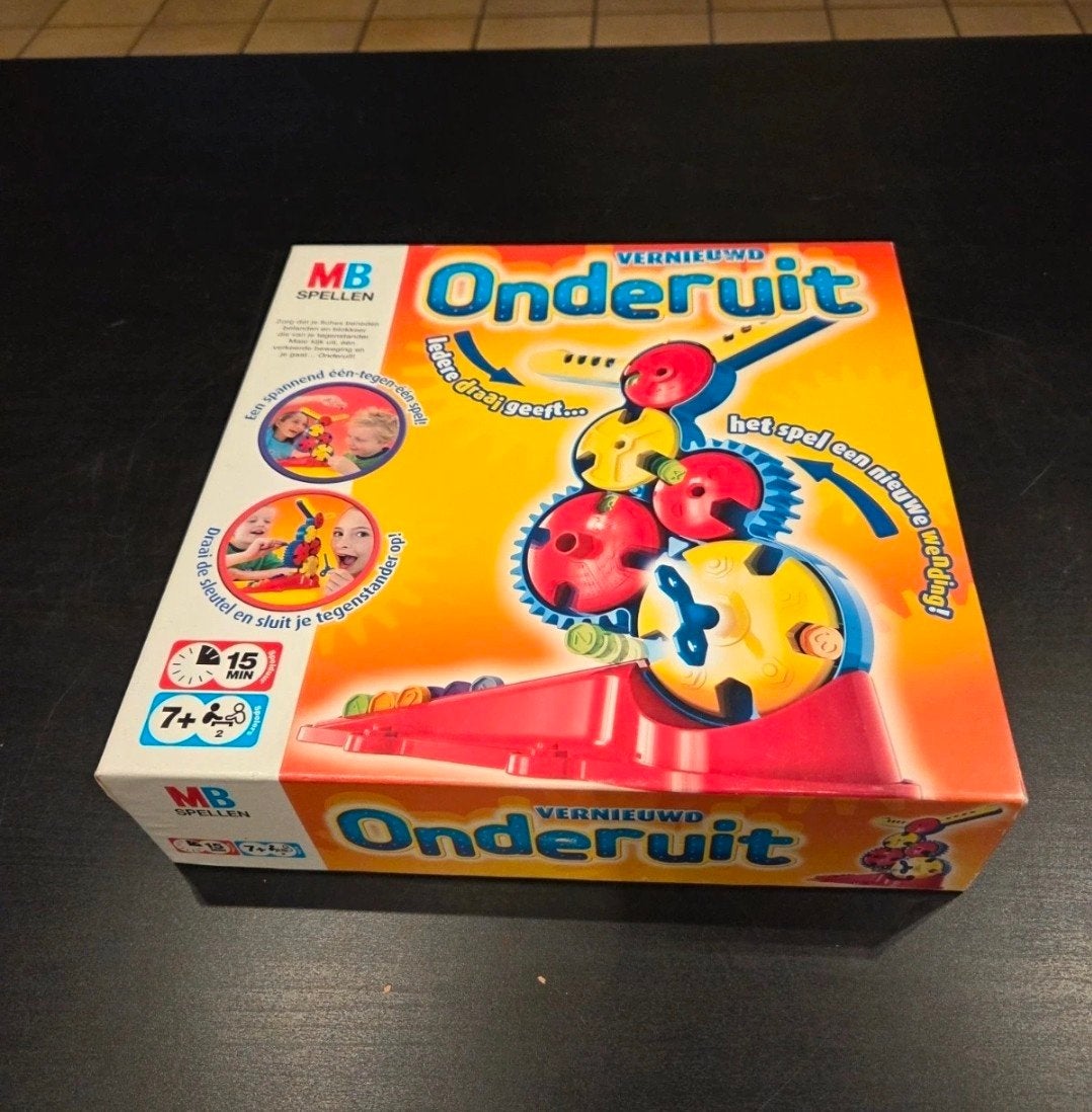 MB Spel Onderuit spel - nieuw, Hobby en Vrije tijd, Gezelschapsspellen | Bordspellen, Een of twee spelers, Ophalen of Verzenden