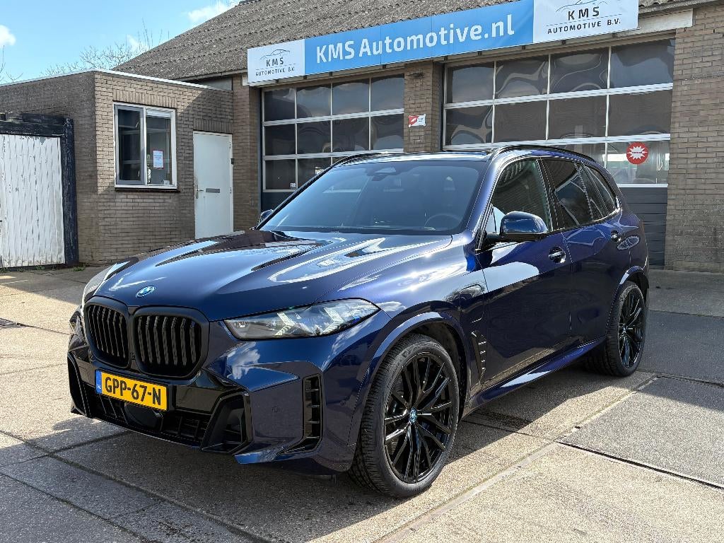 BMW X5 Xdrive50e M Sport Pro, 1e eig. 4381 km, Auto's, BMW, Bedrijf, X5, 360° camera, 4x4, ABS, Achteruitrijcamera, Adaptieve lichten