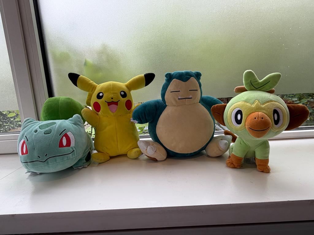 4 originele Pokémon knuffels - Pikachu, Snorlax, Grookey, Bu, Kinderen en Baby's, Speelgoed | Knuffels en Pluche, Geel, Overige typen