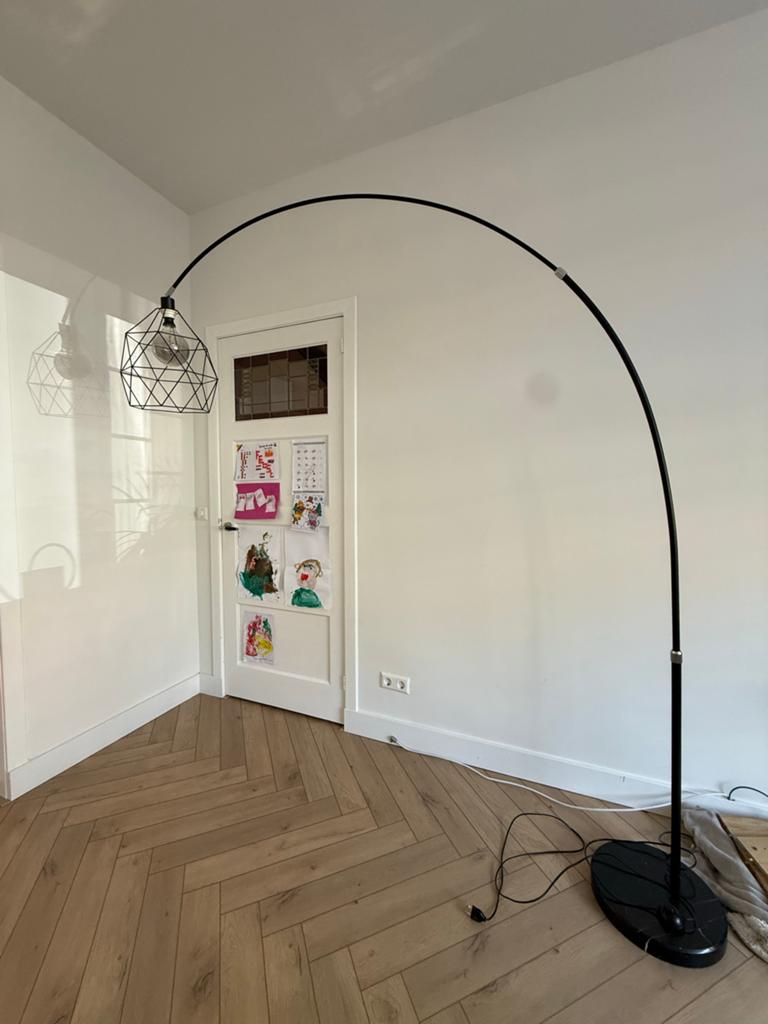 Booglamp met marmeren voet en geometrische kap, Ophalen, Gebruikt, Metaal, 200 cm of meer