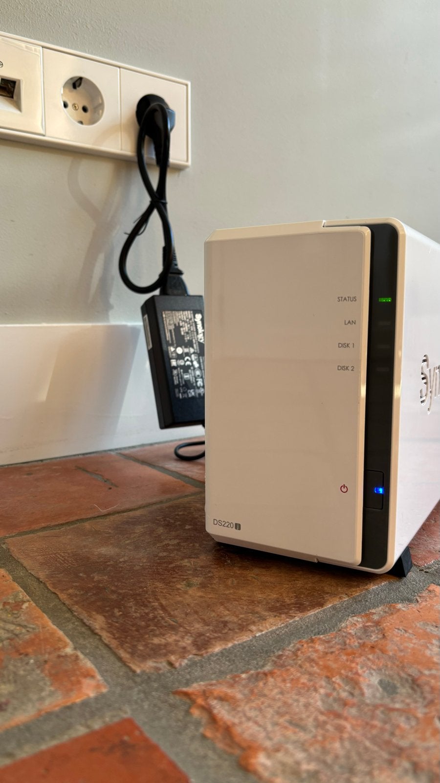 Synology DS220j NAS -, Ophalen of Verzenden, Zo goed als nieuw