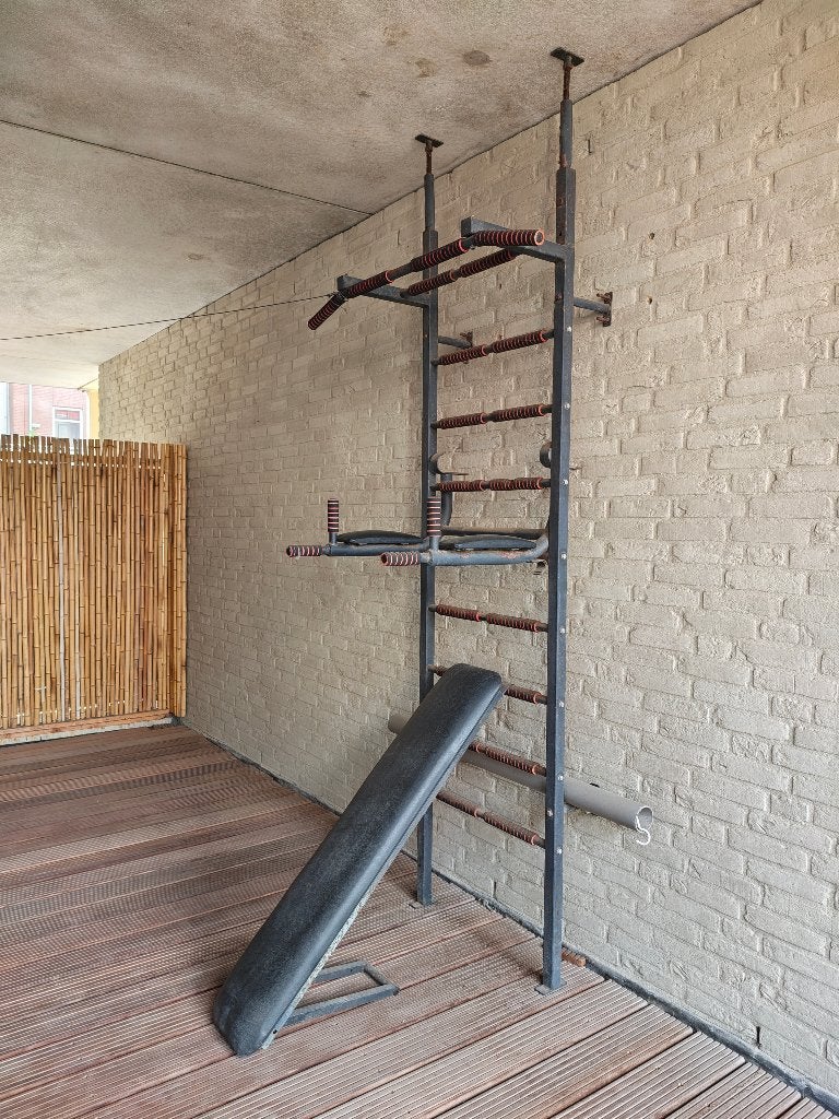 Multifunctioneel sporttoestel voor wandmontage, Sport en Fitness, Ophalen, Gebruikt, Benen, Overige typen
