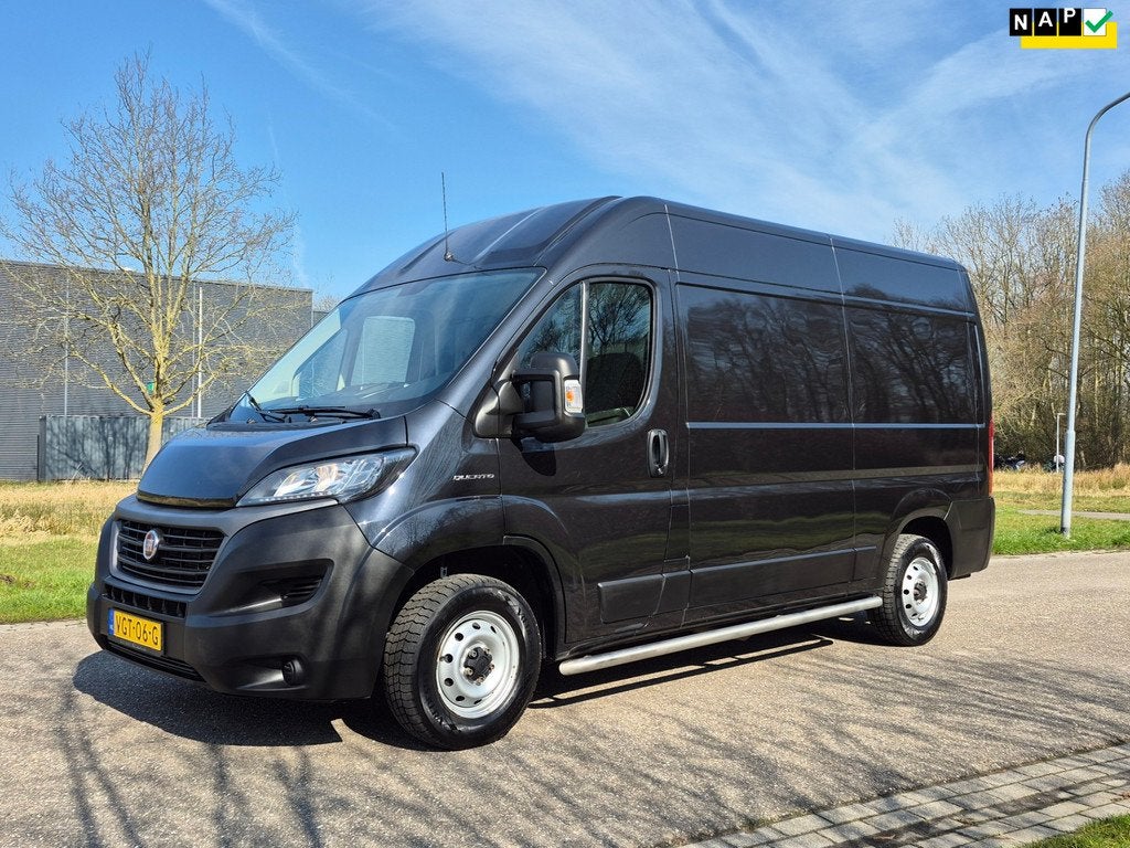 Fiat Ducato 30 2.3 MultiJet L2H2automaat,140 pk, Auto's, Bestelauto's, Gebruikt, Euro 6, 2500 kg, Zwart