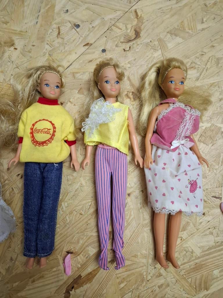 Vintage Barbie en Skipper poppen met kleding, Ophalen of Verzenden, Gebruikt, Barbie