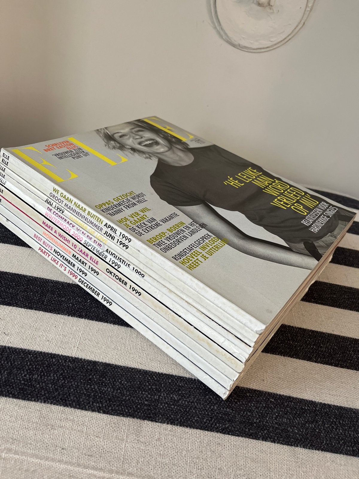 9 ELLE boeken uit 1999 - Vintage mode en lifestyle, Ophalen of Verzenden, Zo goed als nieuw, Damesbladen