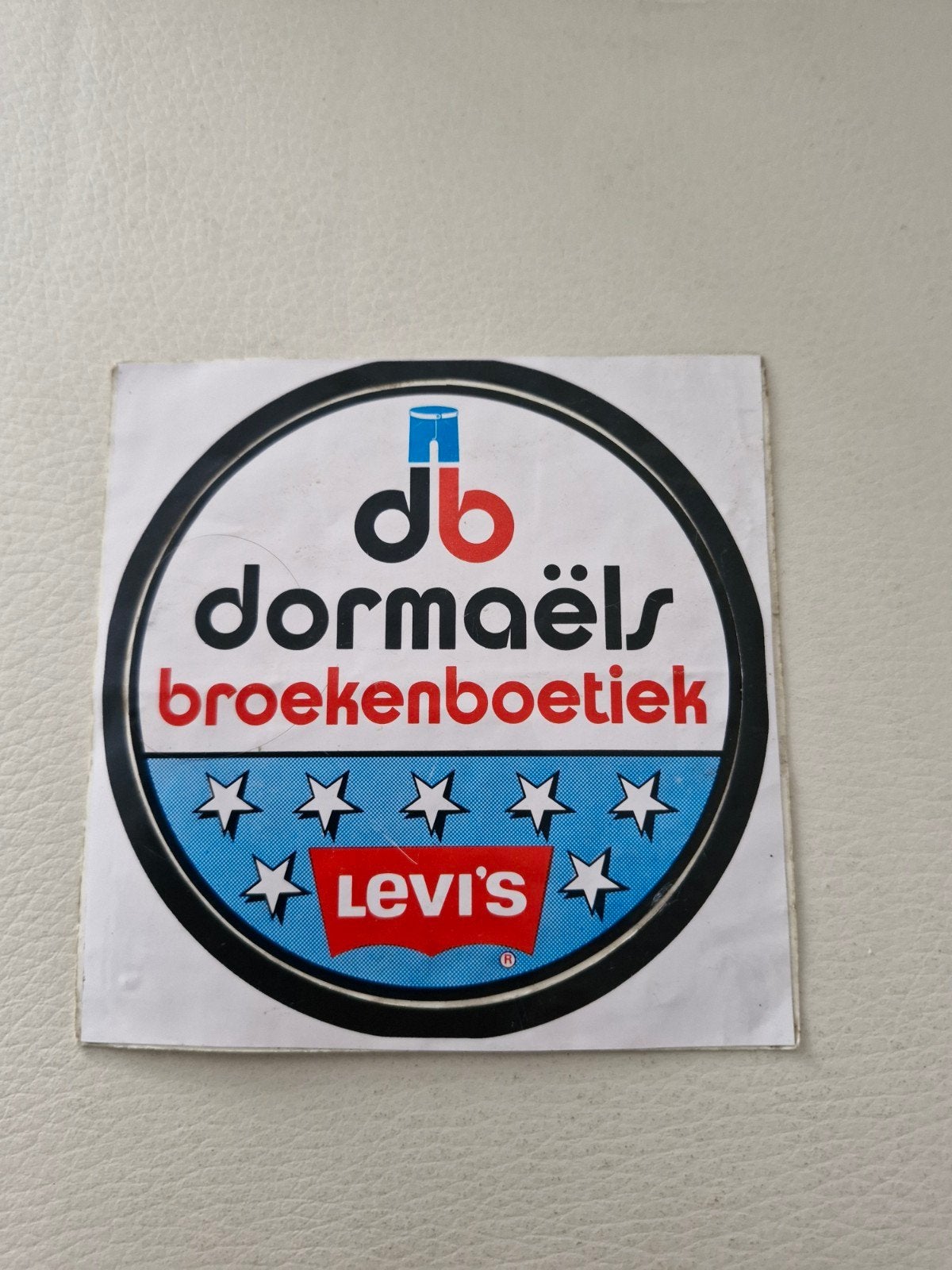 12110 Vintage Levi's Dormaëls Broekenboetiek Sticker, Verzamelen, Ophalen of Verzenden