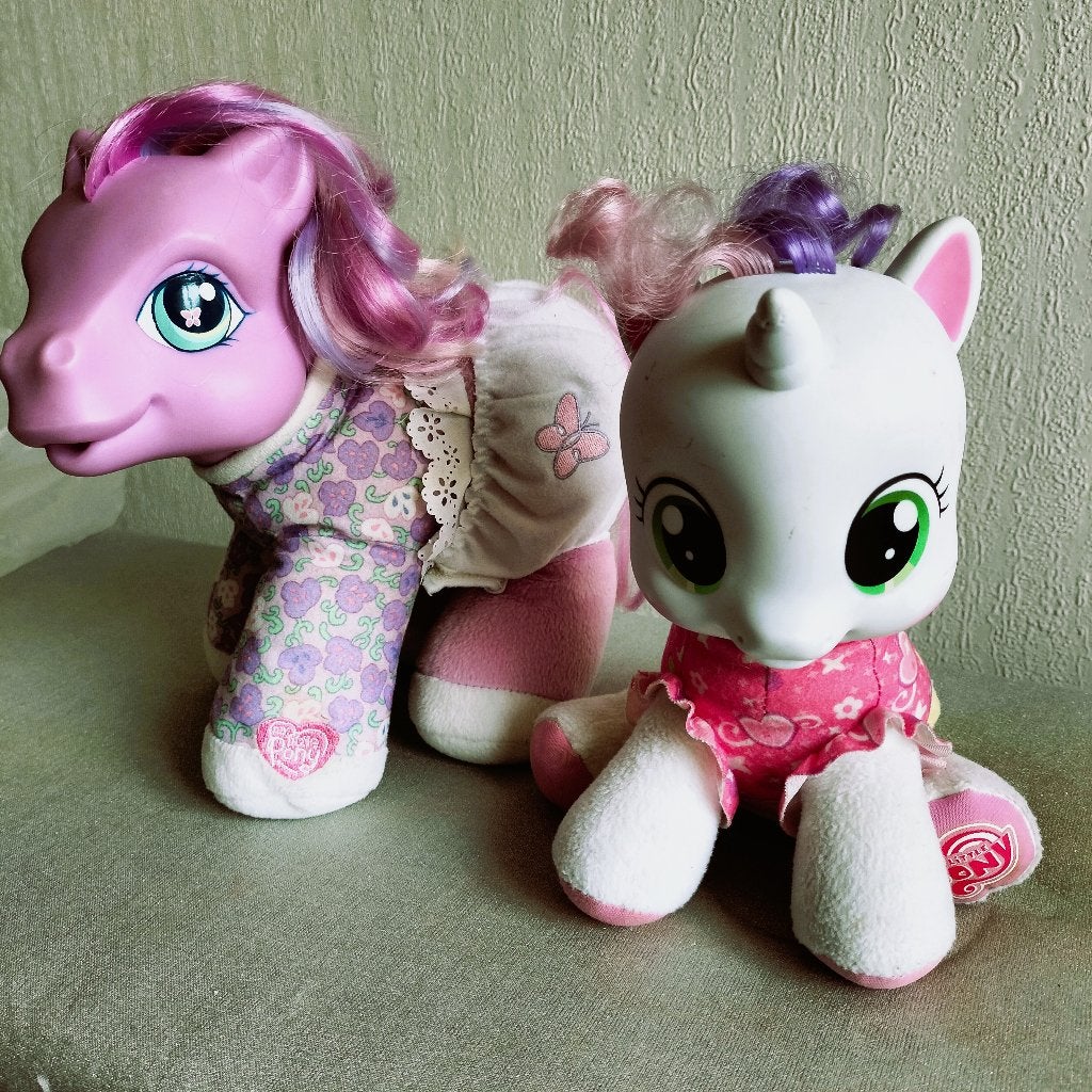2 My Little Pony Lacht en Praat, Ophalen of Verzenden, Zo goed als nieuw, Paard