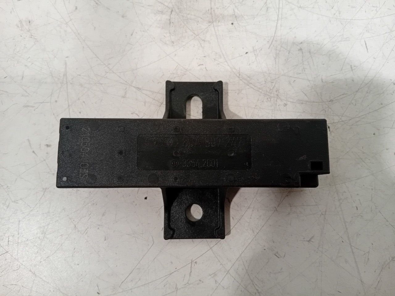 Antenne Audi Q5, Auto diversen, Autoradio's, Ophalen of Verzenden, Van der Ven Autorecycling B.V., Onderdelen@venauto.nl, Ettenseweg 76, 4706 PB Roosendaal, The Netherlands