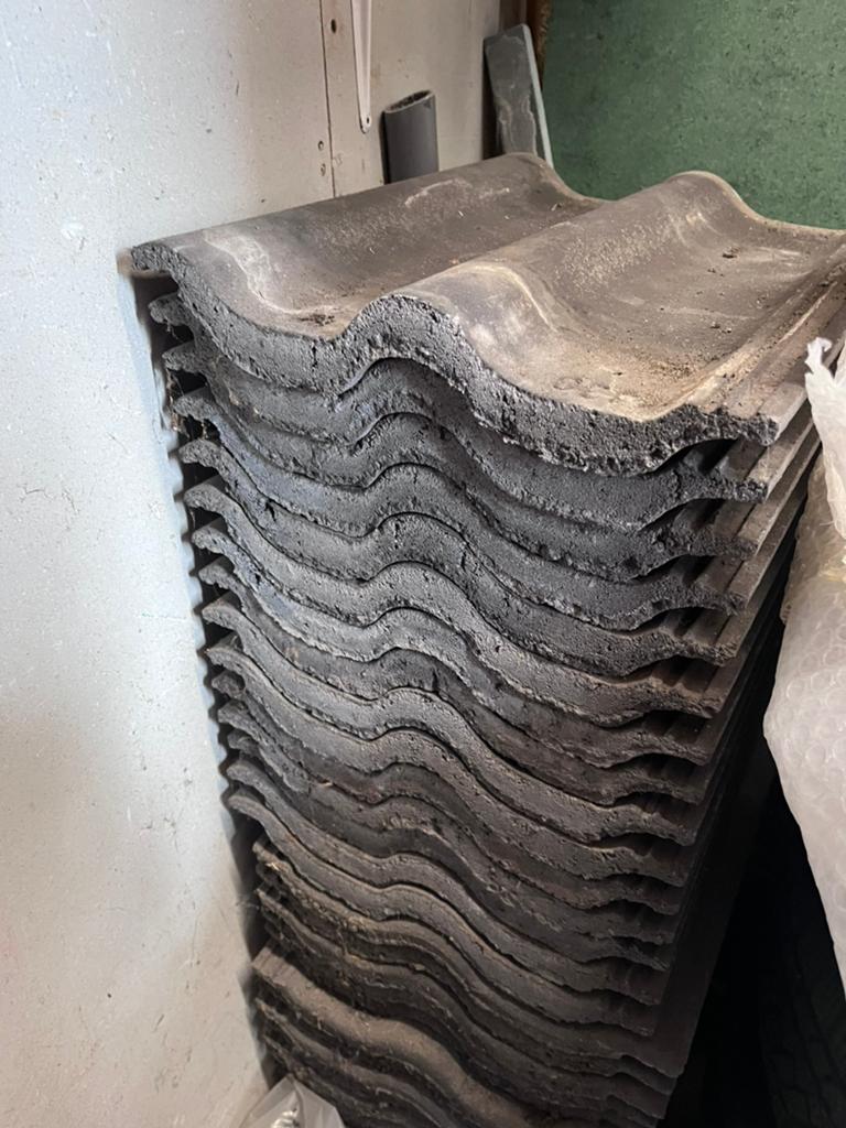 dakpannen / roof tiles, Doe-het-zelf en Verbouw, Dakpannen en Dakbedekking, Ophalen, Steen of Klei, Zo goed als nieuw, 15 m² of meer
