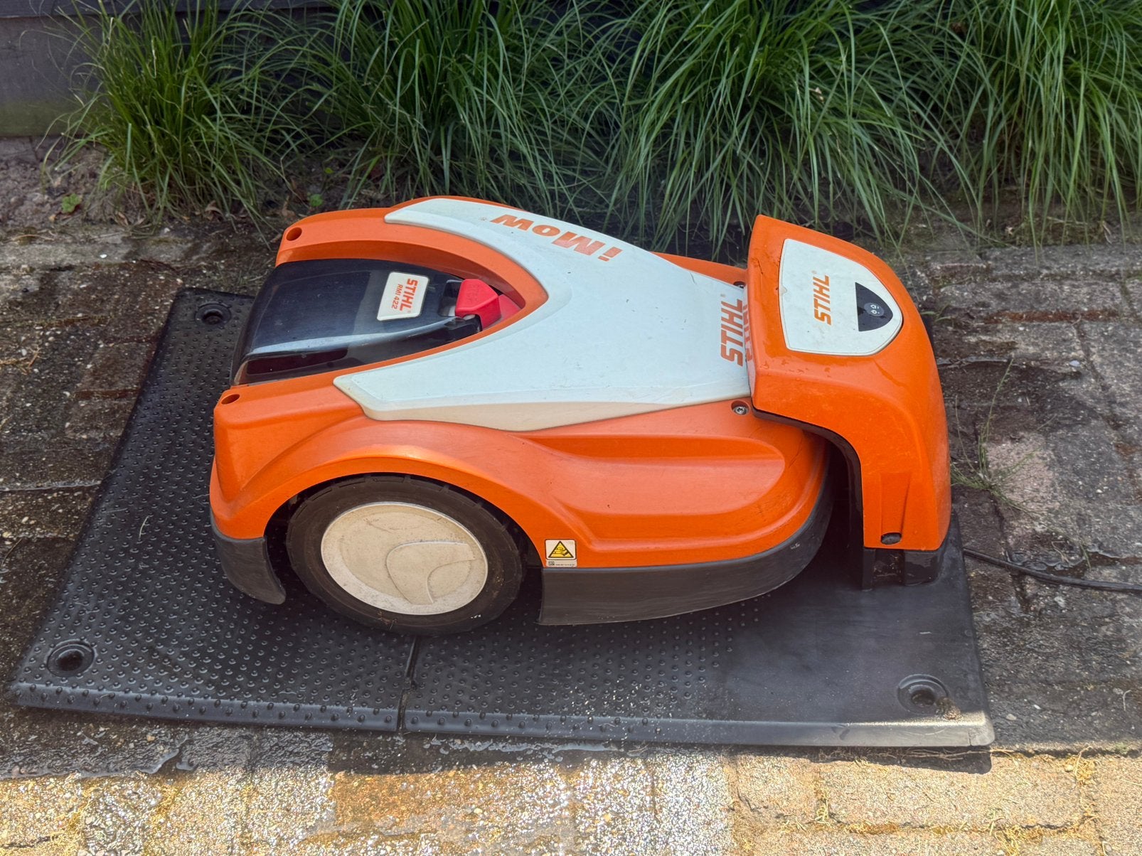 Te koop Stihl RMI 422, Tuin en Terras, Ophalen, Zo goed als nieuw, 20 tot 25 cm