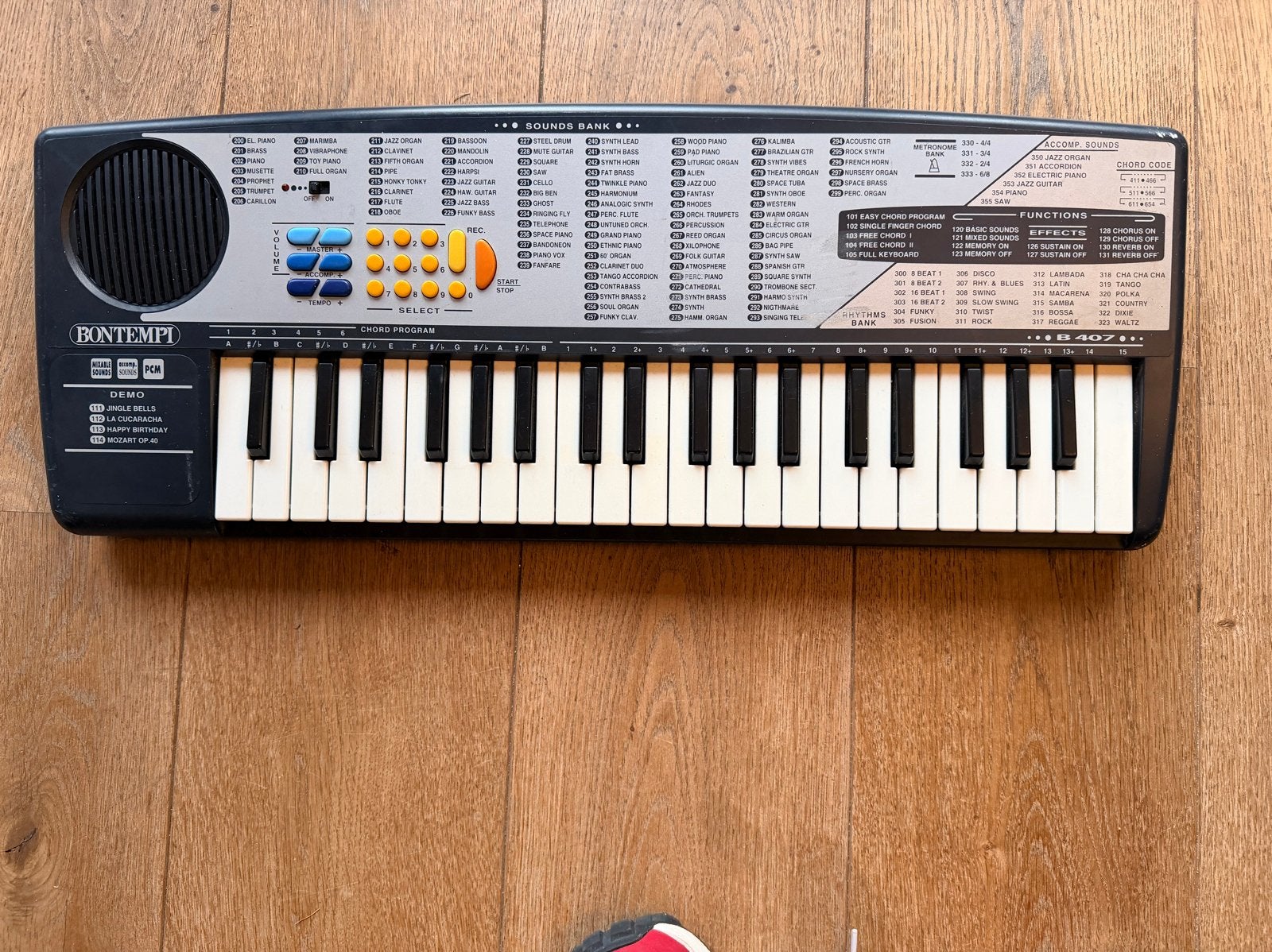 Bontempi Keyboard B 407 - 49 toetsen - met Sounds Bank, Muziek en Instrumenten, Keyboards, Ophalen of Verzenden, Gebruikt, 49 toetsen
