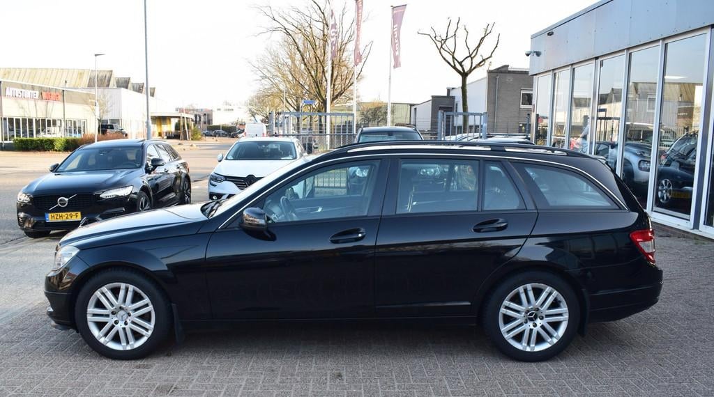 Mercedes-Benz C-klasse Estate 180K BlueEFFICIENCY Business C, Gebruikt, Zwart, Zwart, Handgeschakeld