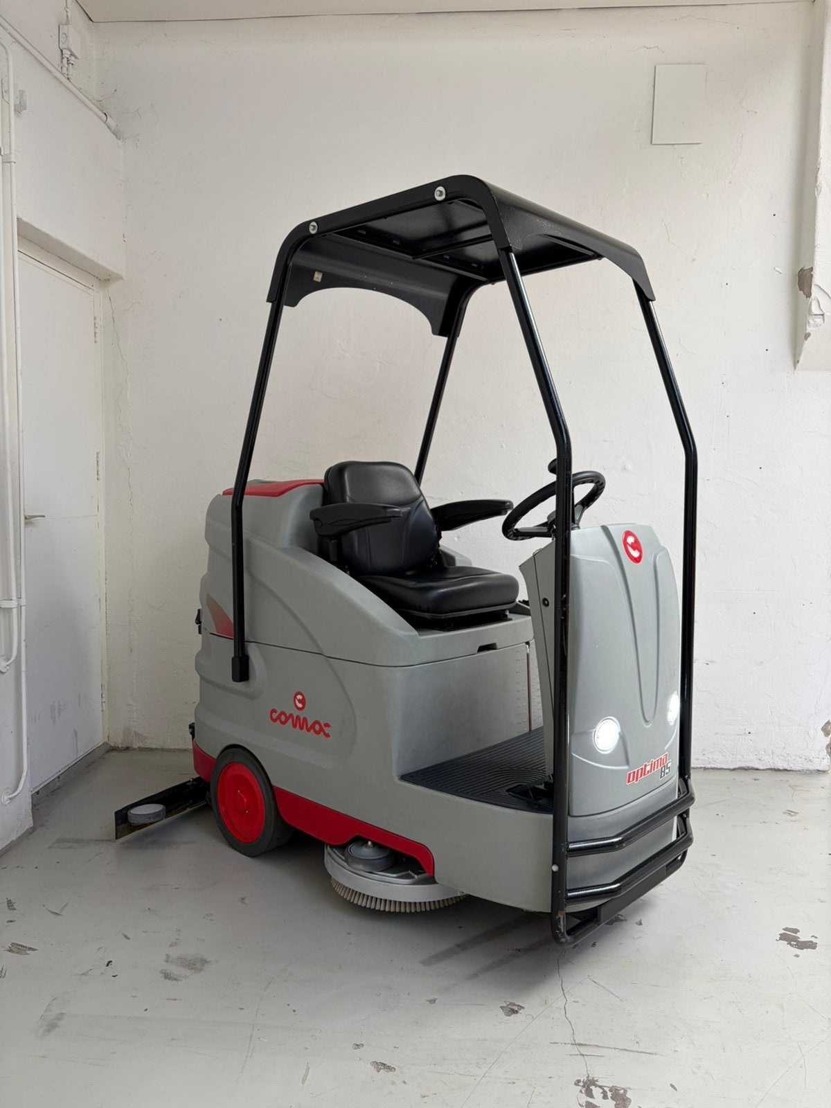 Opzit schrobmachine | Comac Optima 85B, Ophalen of Verzenden, Gebruikt, Schrobmachine