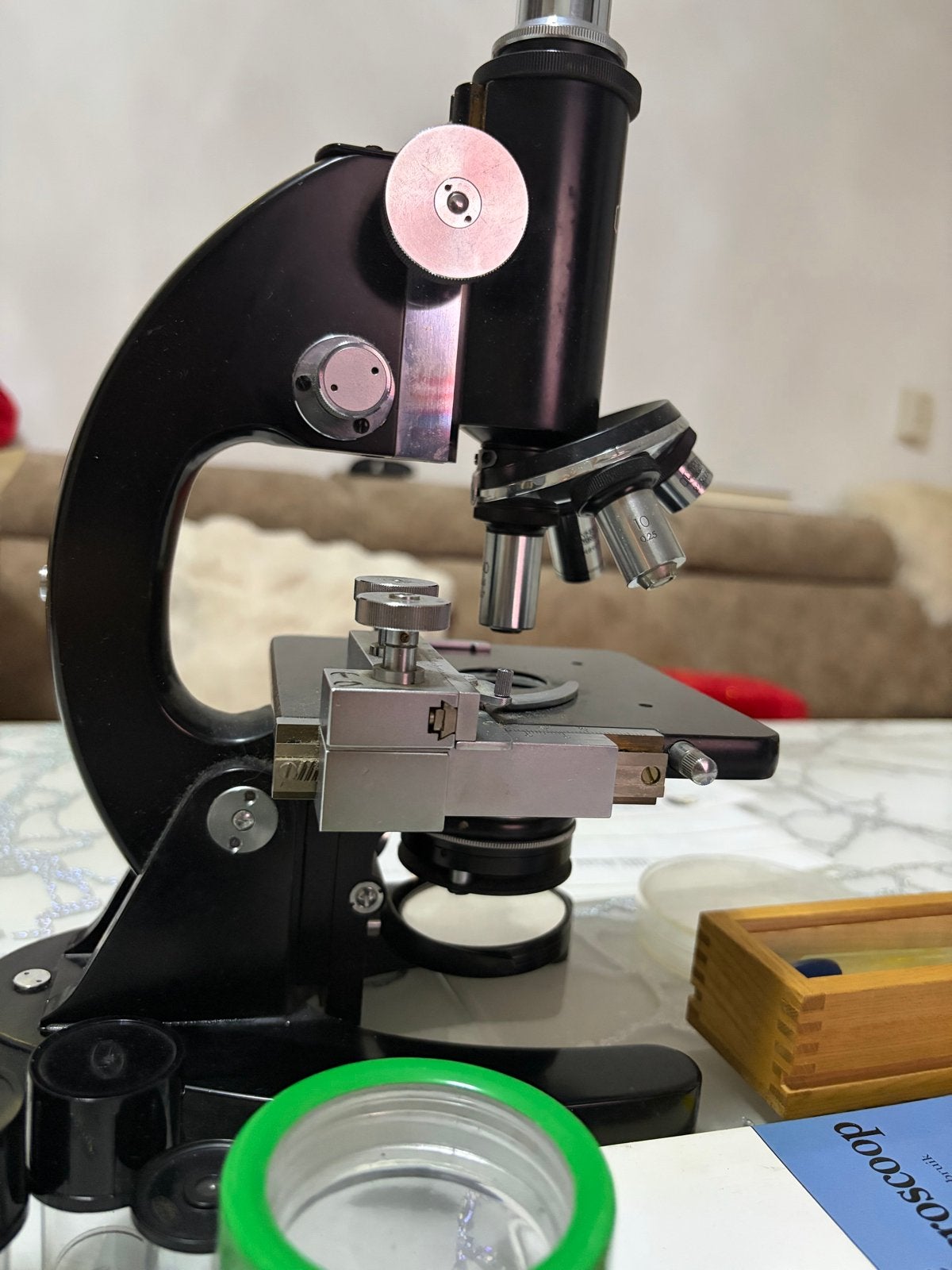 Olympus Tokyo microscoop met accessoires en boek, Ophalen, Gebruikt, 1000x of meer, Biologische microscoop