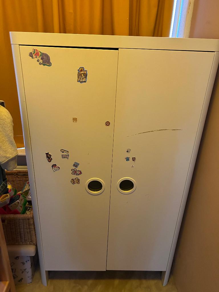 Kinderkast, Kinderen en Baby's, Kinderkamer | Commodes en Kasten, Ophalen, Gebruikt, Kast, 50 tot 70 cm