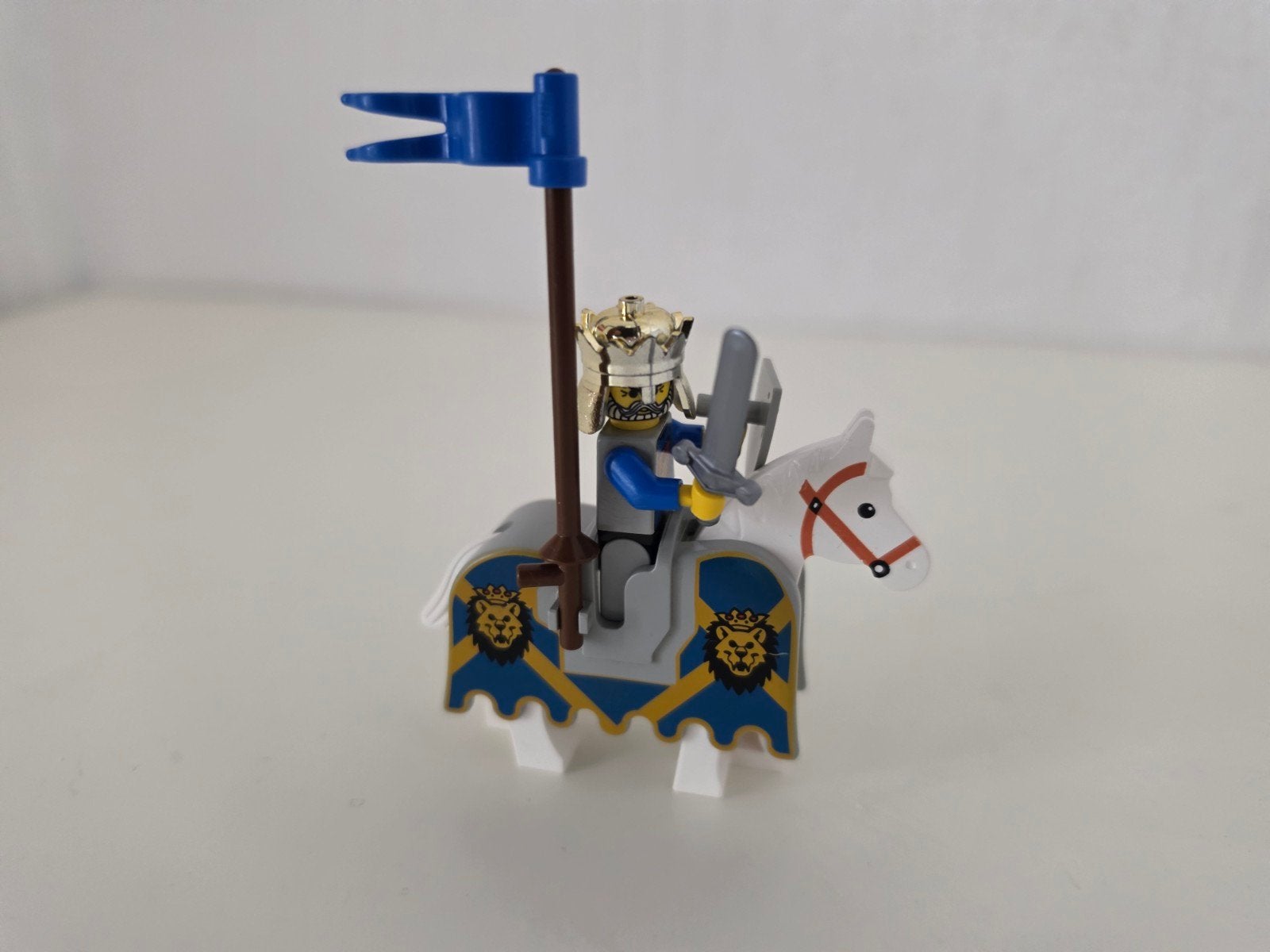 Lego koning leo, Ophalen of Verzenden, Zo goed als nieuw