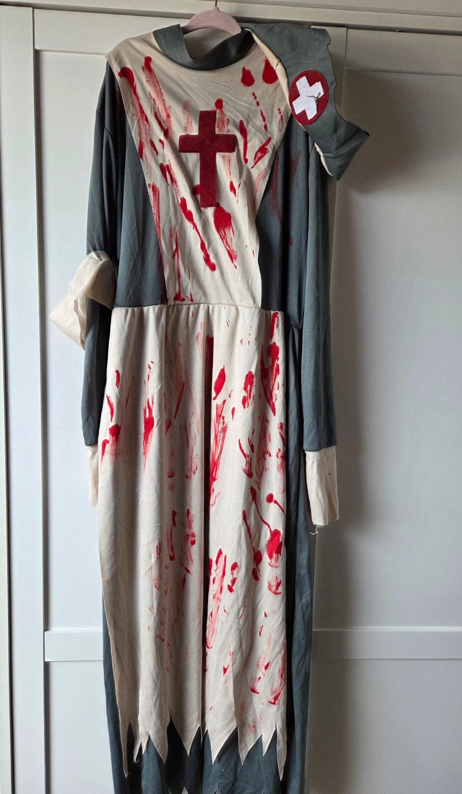 Bloederig Zuster Kostuum - Halloween Verpleegster, Halloween, Kleding, Gedragen, Ophalen
