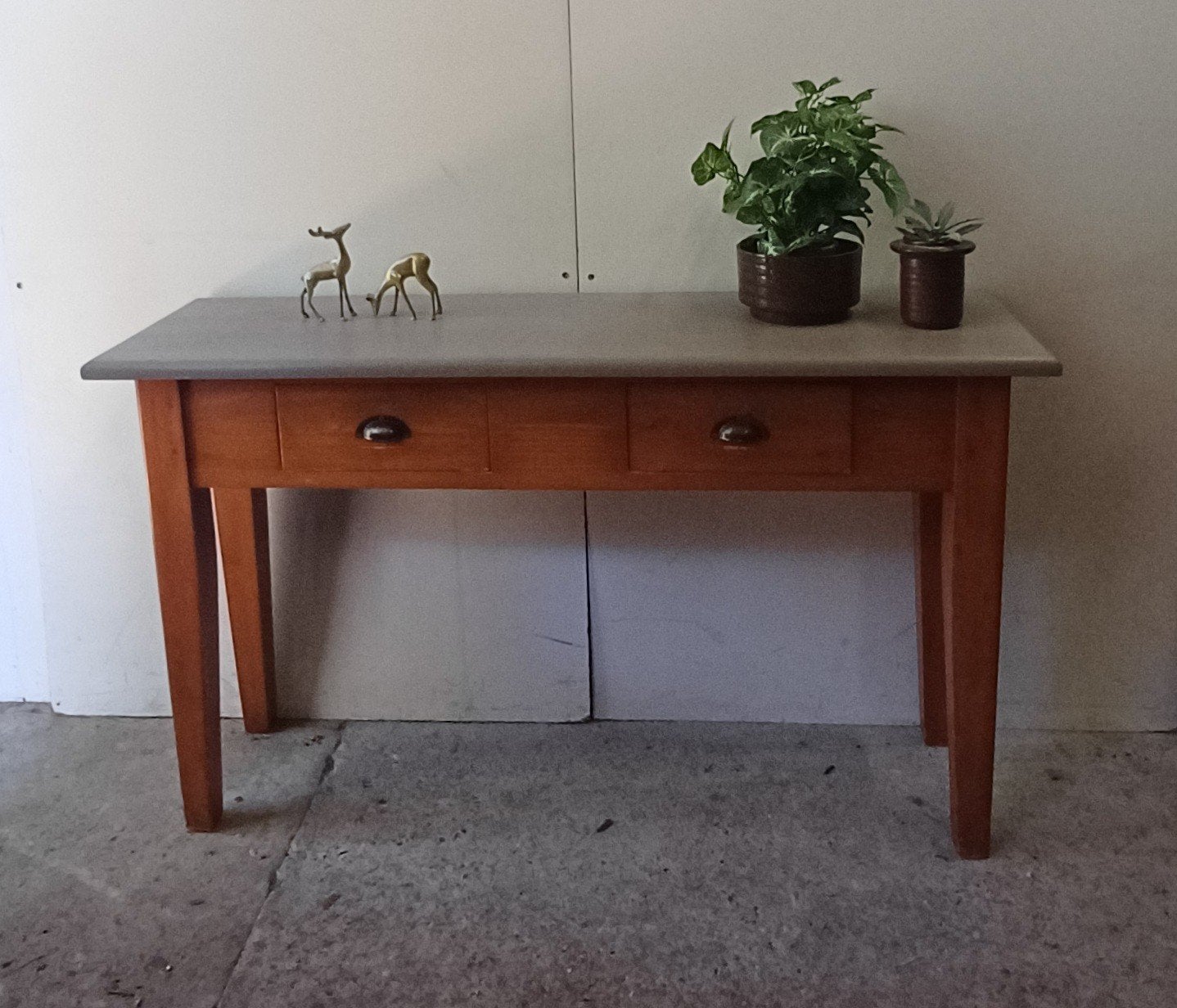 Vintage vol grenen sidetable met 2 lade, Huis en Inrichting, Tafels | Sidetables, Ophalen, 25 tot 50 cm, Rechthoekig, 100 tot 150 cm