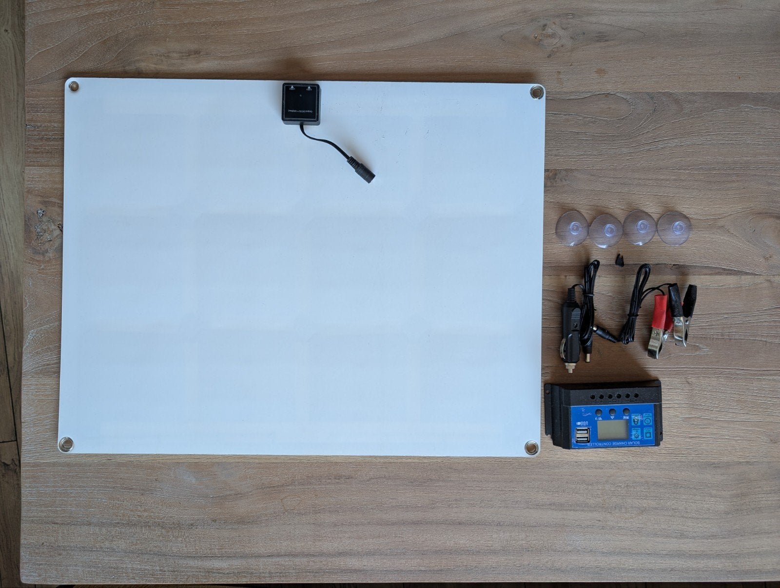 mobiel zonnepaneel 40 watt + omvormer, Ophalen, Nieuw