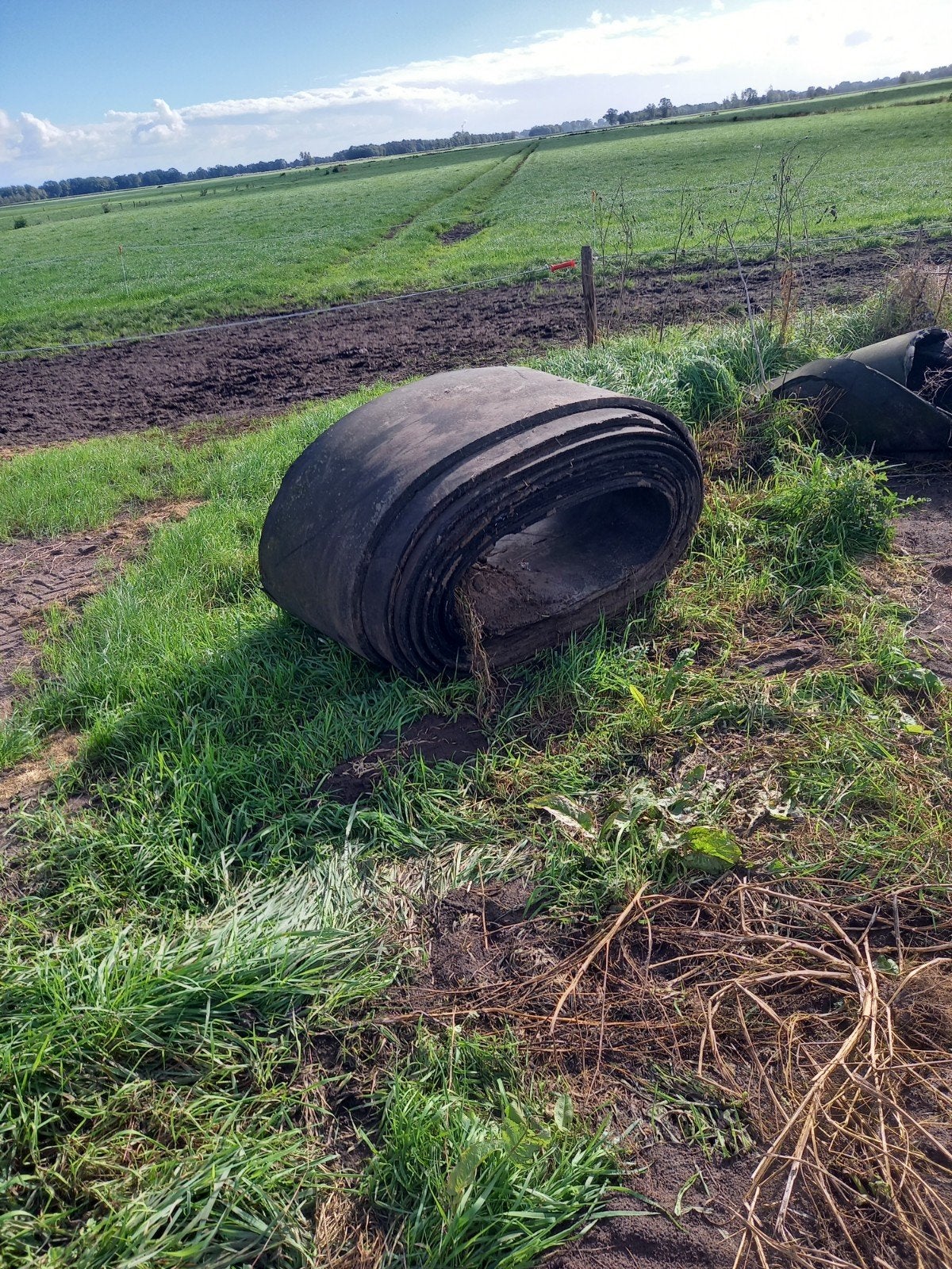 stukken rubbermatten maten zie foto's lengte paar meter, Ophalen, Gebruikt