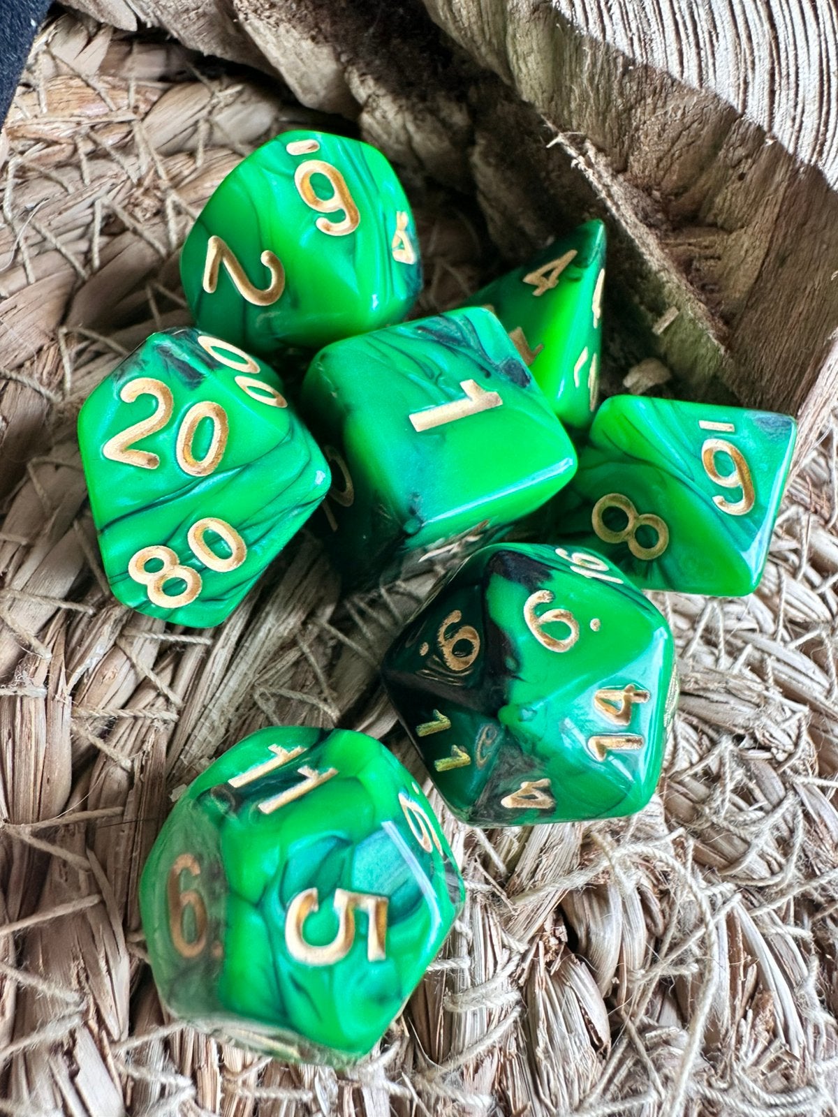 DND dice / groen - zwart / dobbelstenen / RPG / D&D / Nieuw, Hobby en Vrije tijd, Wargaming, Ophalen of Verzenden, Nieuw, Overige soorten