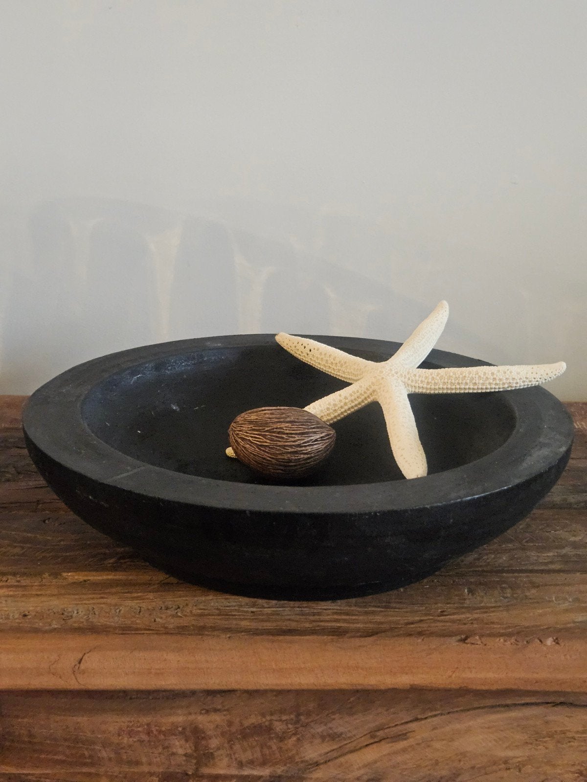 ByBazz offerschaal zwart Ø30 cm – decoratieve schaal, Ophalen, Zo goed als nieuw, Rond, Hout