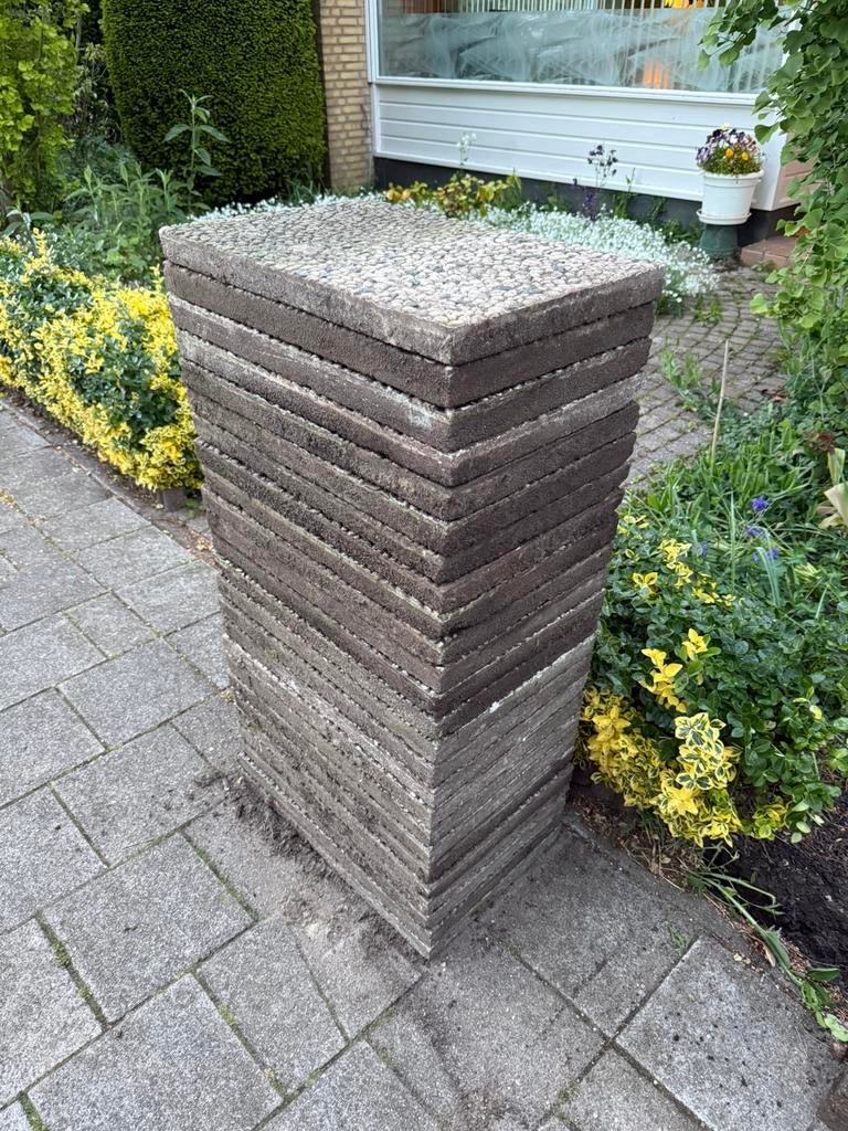 27 grindtegels GRATIS OPHALEN, Ophalen, Gebruikt, 5 tot 10 m², Beton