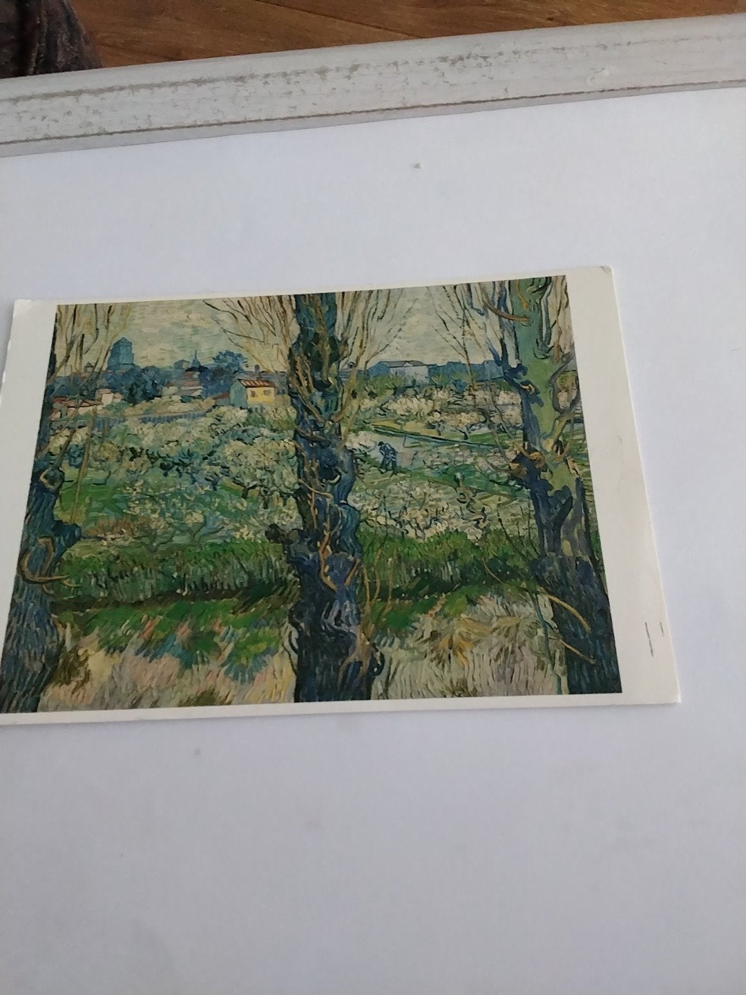 VINCENT VAN GOGH. 1995. ORCHARD IN BLOOM IN THE FOREGROUND, Ophalen of Verzenden, 1980 tot heden