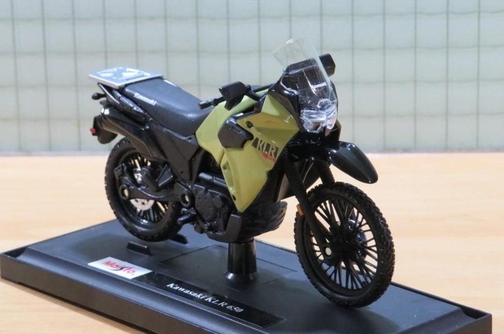 Kawasaki KLR650 khaki 1:18, MayCheong, Maisto, Nieuw, Ophalen of Verzenden