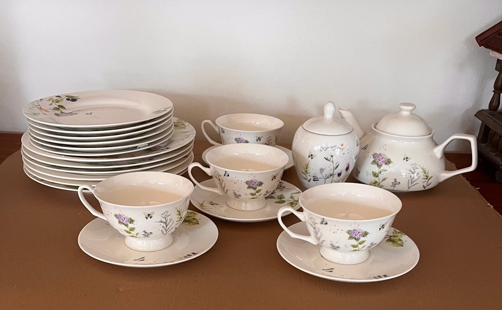 Pierre Cardin servies 18 delingen, Ophalen of Verzenden