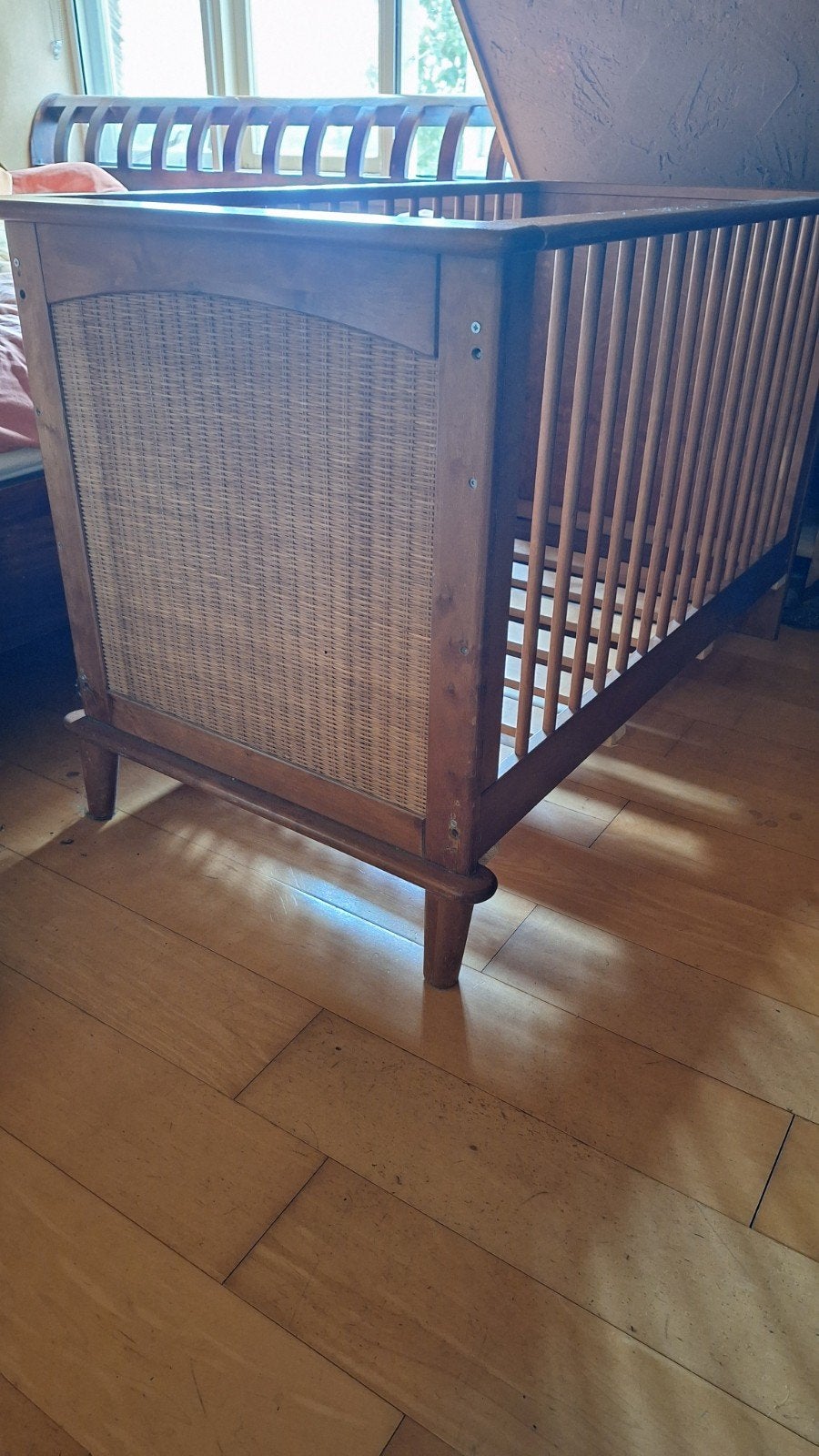 Ledikant en commode set - Houten babykamer meubels, Ophalen, Gebruikt, 70 tot 85 cm, 140 tot 160 cm