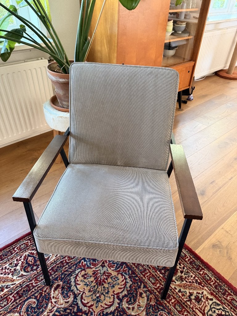 Mooie fauteuil van Woood, Huis en Inrichting, Fauteuils, Ophalen, Gebruikt, Minder dan 75 cm, Stof
