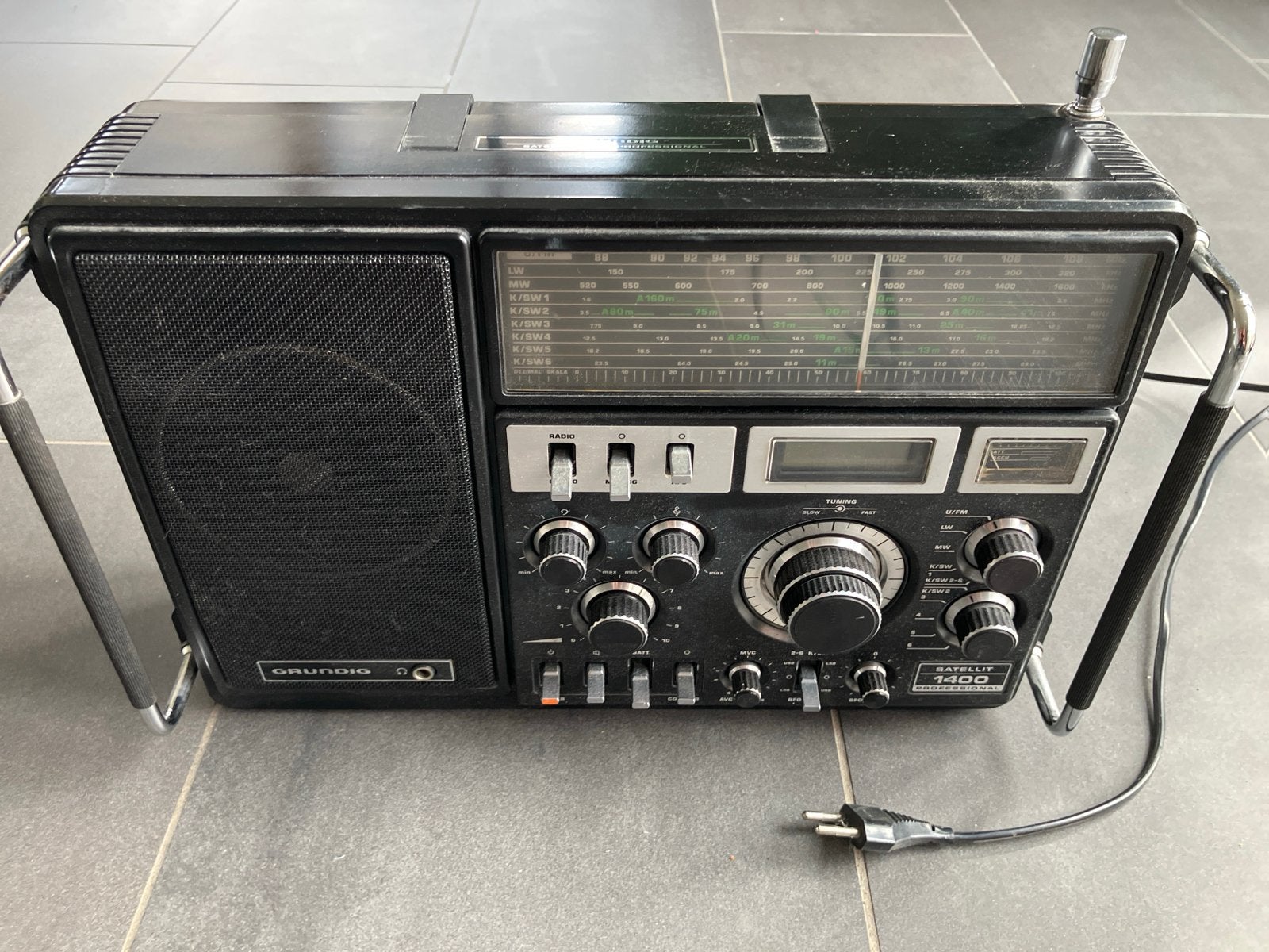 Grundig Satellit 1400 Wereldontvanger, Audio, Tv en Foto, Ophalen of Verzenden, Gebruikt, Wereldontvanger