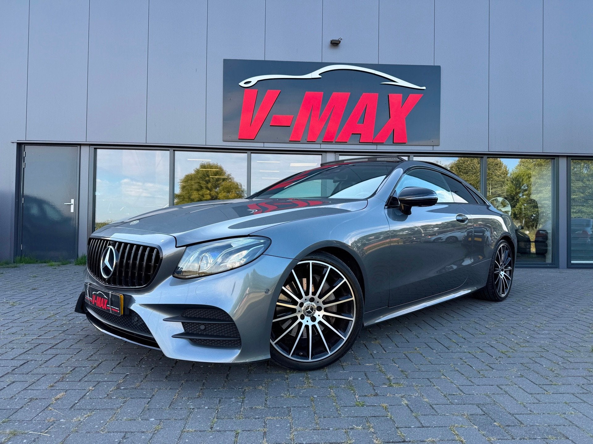 Mercedes-Benz E-klasse Coupé E200 Premium+ AMG HUD Pano Bur, Automaat, Achterwielaandrijving, 4 stoelen, Bedrijf