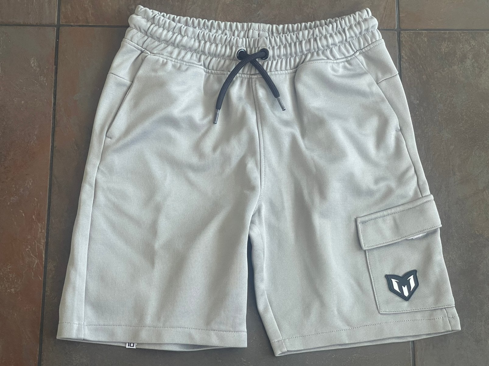 Vingino Messi short maat 158/164, Ophalen of Verzenden, Zo goed als nieuw, Jongen, Broek