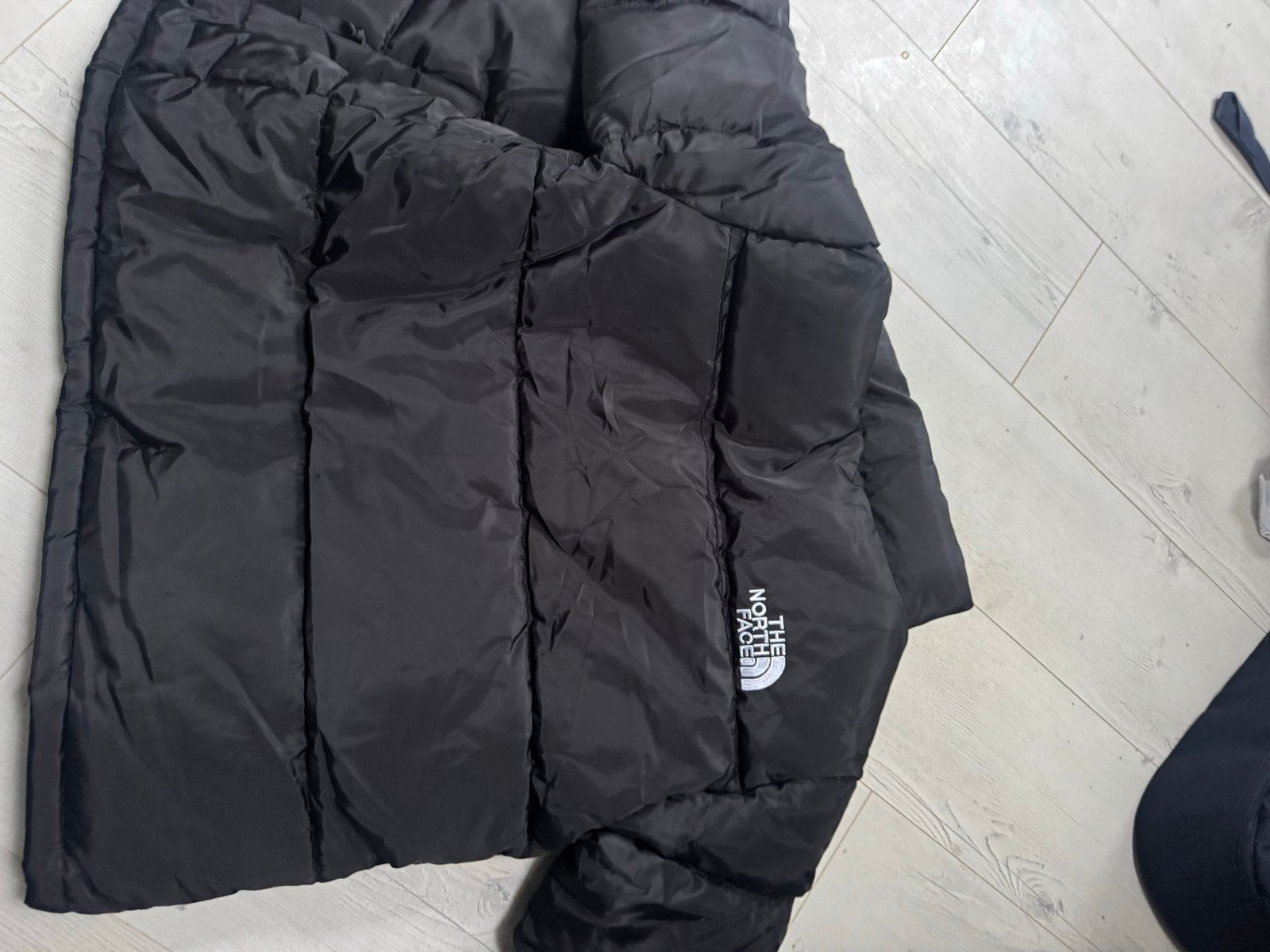 The North Face Nuptse 700 Puffer Jas Zwart Maat S valt klein, Ophalen of Verzenden, Zo goed als nieuw, Zwart