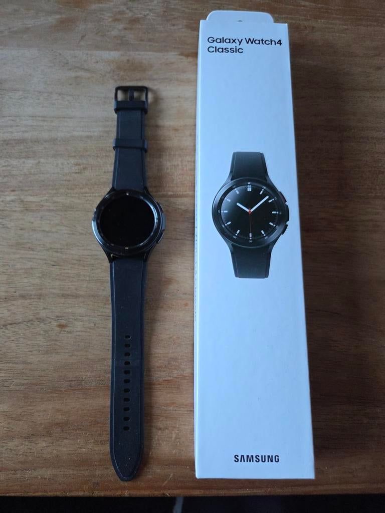 Samsung galaxy Watch 4 Classic zwart 46cm, Sieraden, Tassen en Uiterlijk, Smartwatches, Ophalen of Verzenden