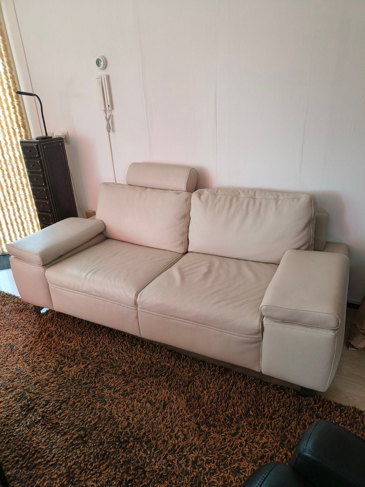 Lederen design bank nieuwstaat, Huis en Inrichting, Ophalen, Zo goed als nieuw, Leer